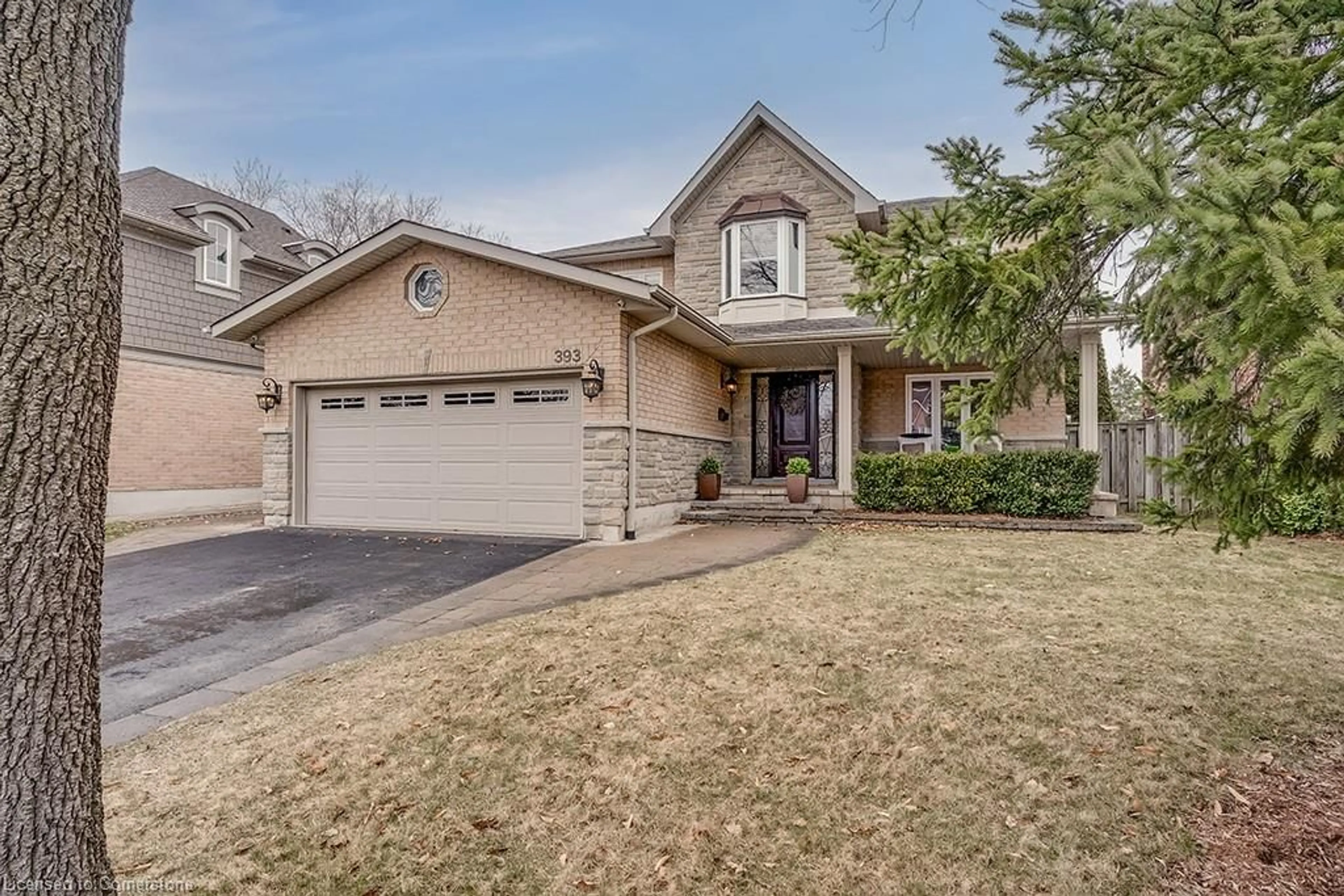 Home with brick exterior material, street for 393 Claremont Cres, Oakville Ontario L6J 6J9