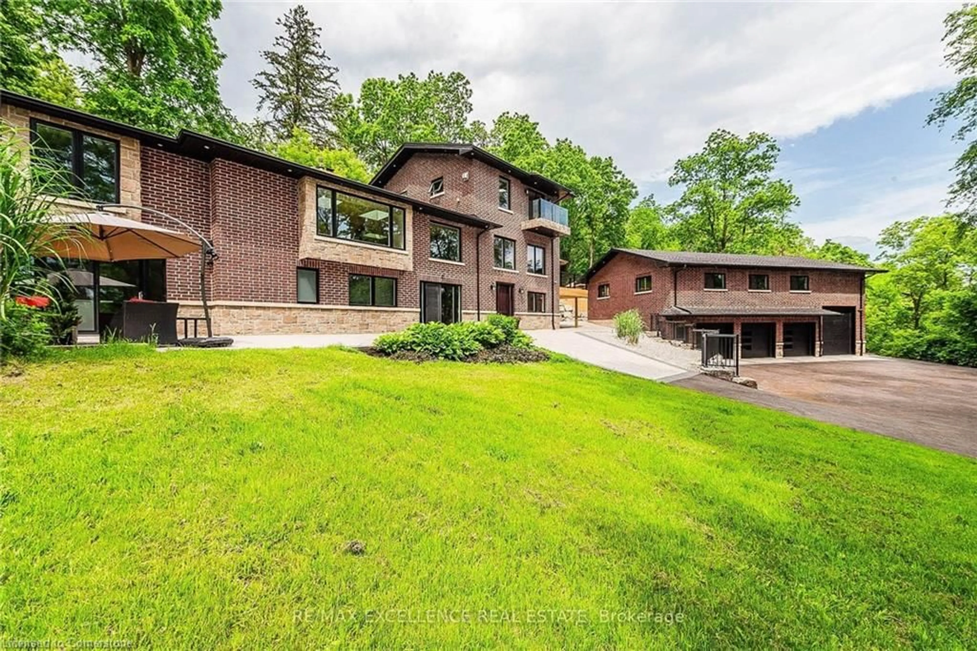 Unknown for 8949 Mississauga Road, Brampton Ontario L6Y 0C2