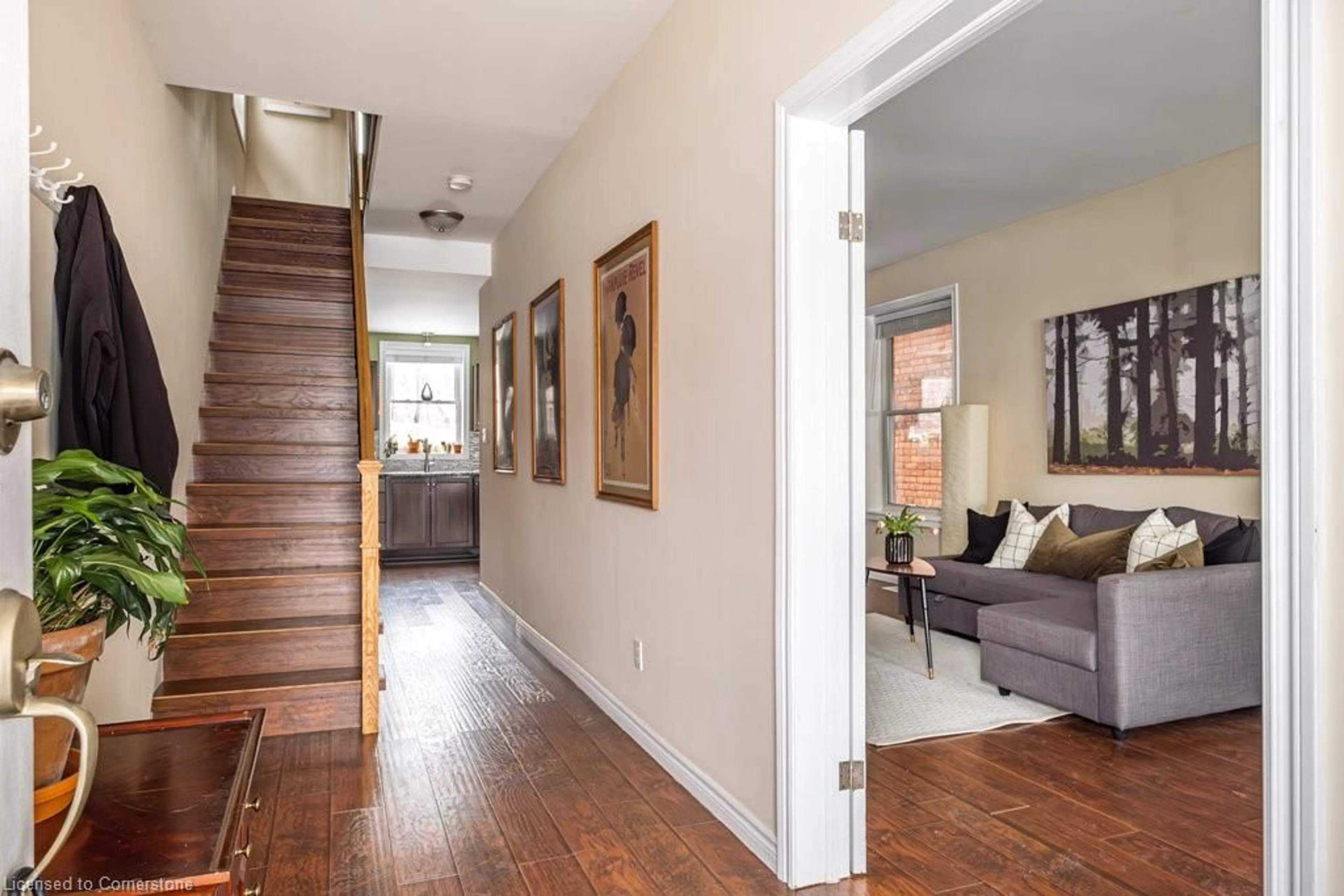 Indoor entryway for 14 Webber Ave, Hamilton Ontario L8N 1W3
