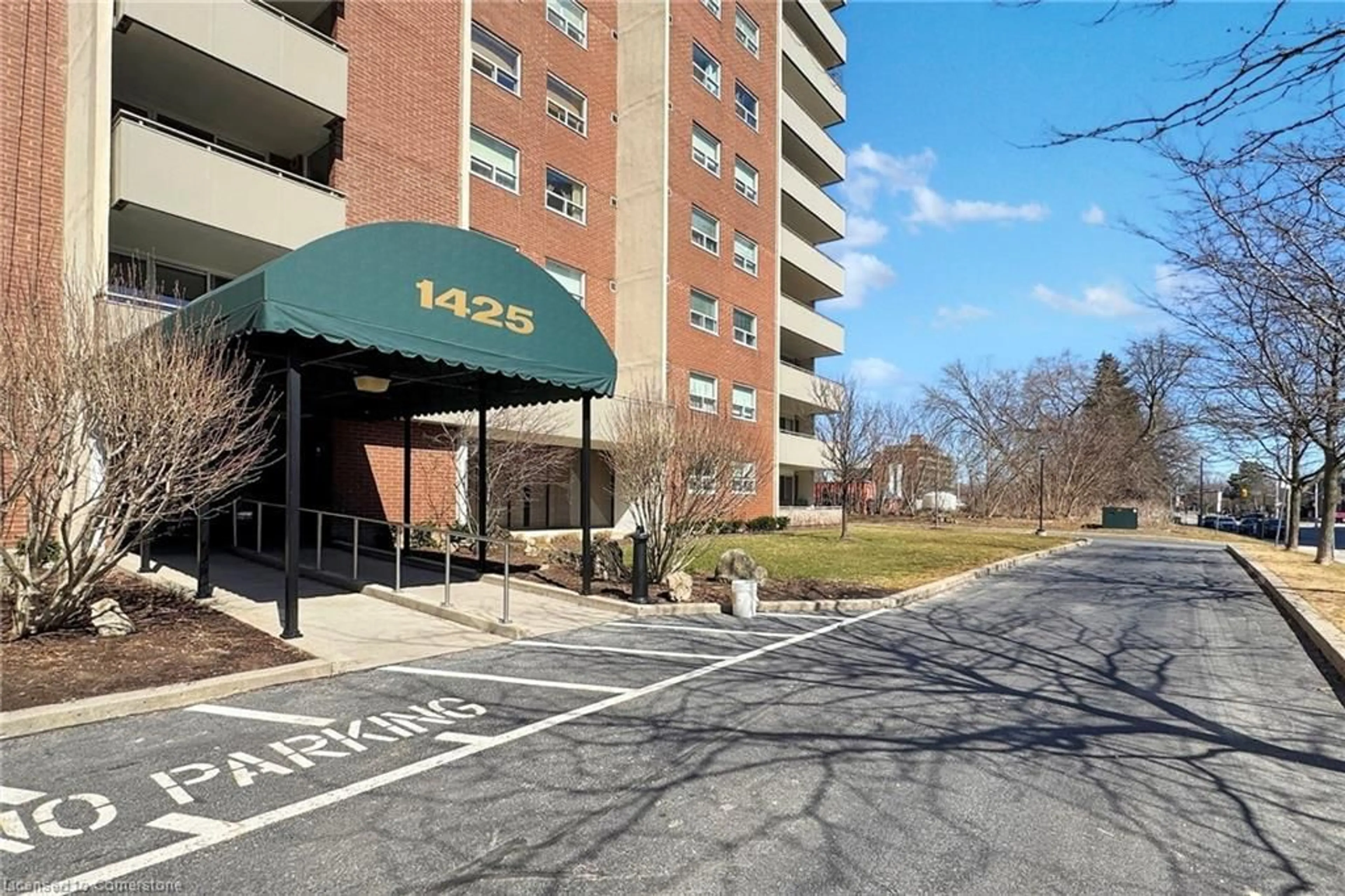 Unknown for 1425 Ghent Ave #802, Burlington Ontario L7S 1X5