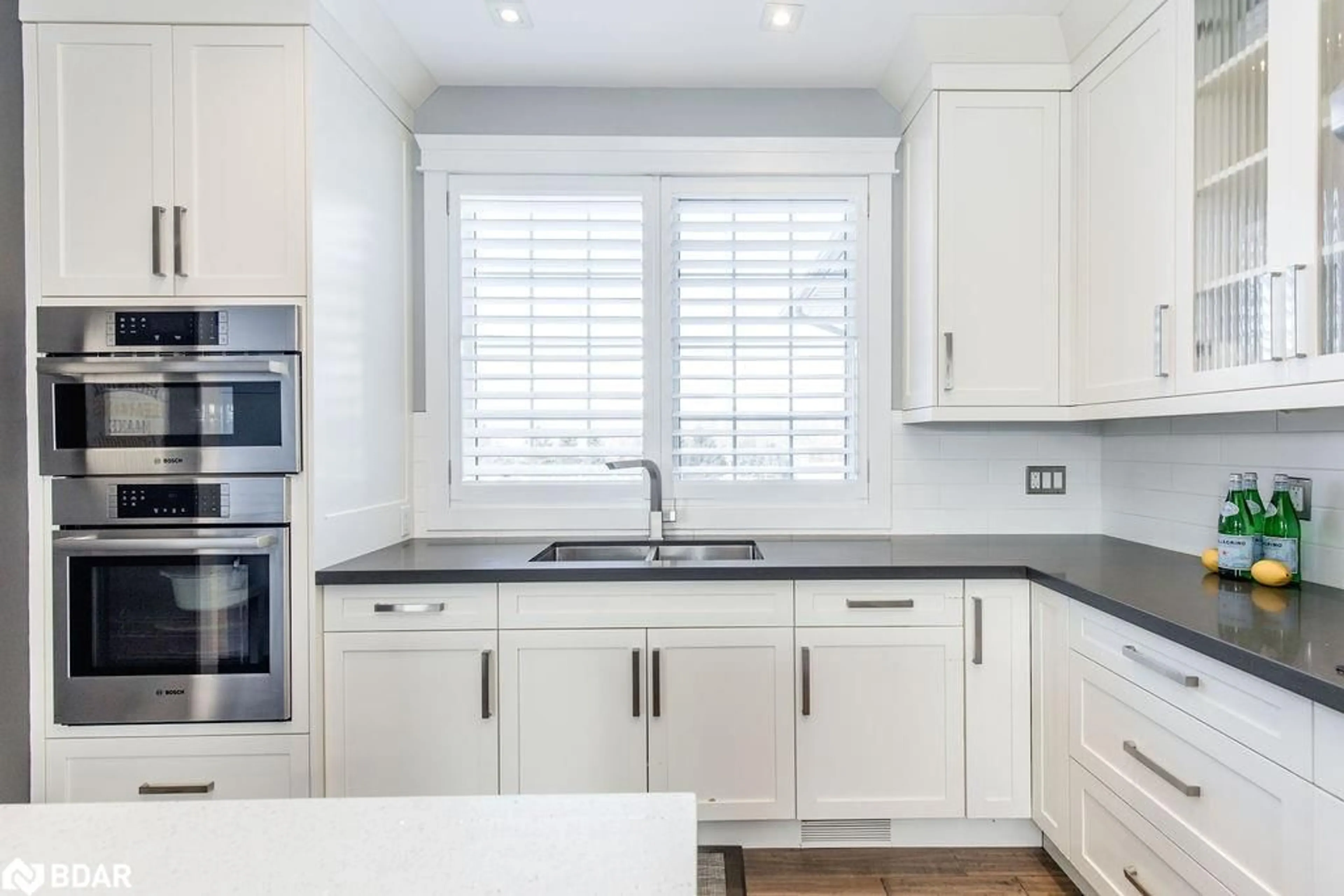 Contemporary kitchen, unknown for 25 Mennill Dr, Snow Valley Ontario L0L 1Y3