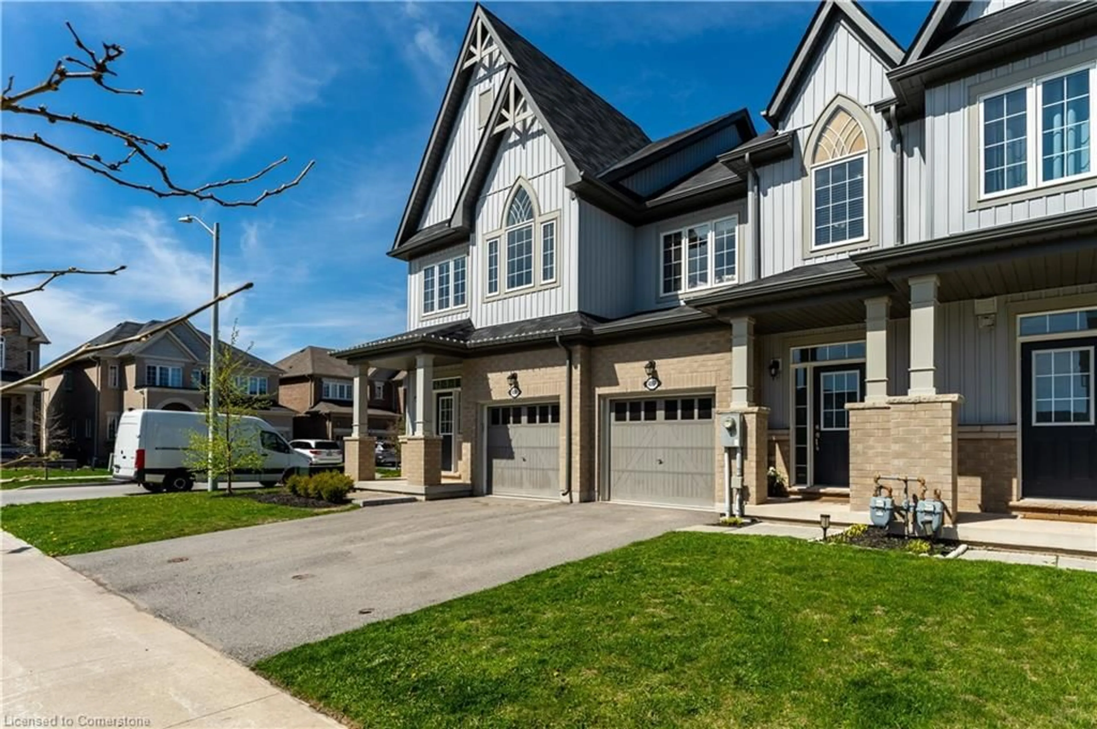 Home with brick exterior material, street for 4067 Canby St, Beamsville Ontario L0R 1B4