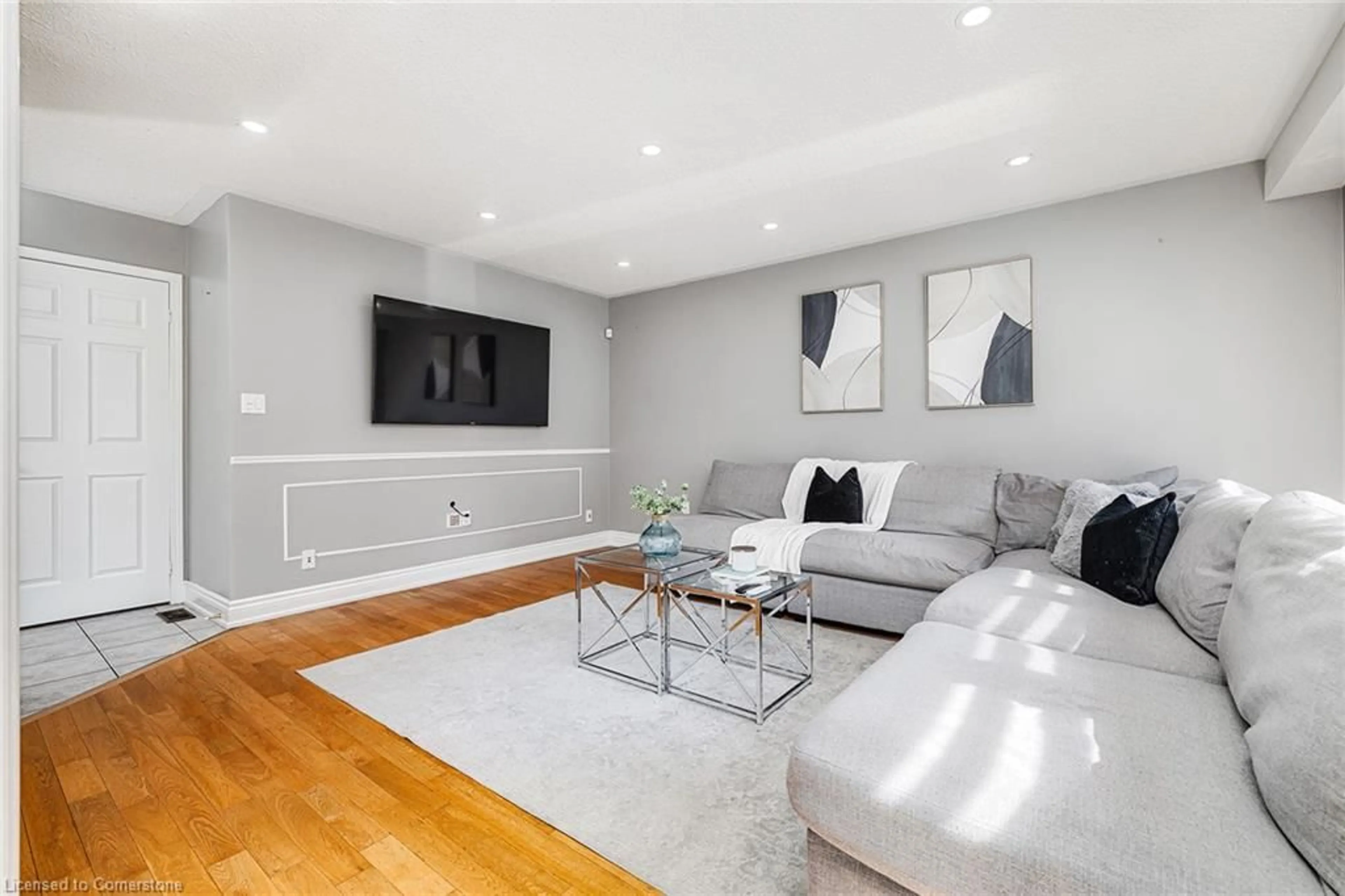 Living room with furniture, unknown for 73 Jessop Dr, Brampton Ontario L7A 3N4