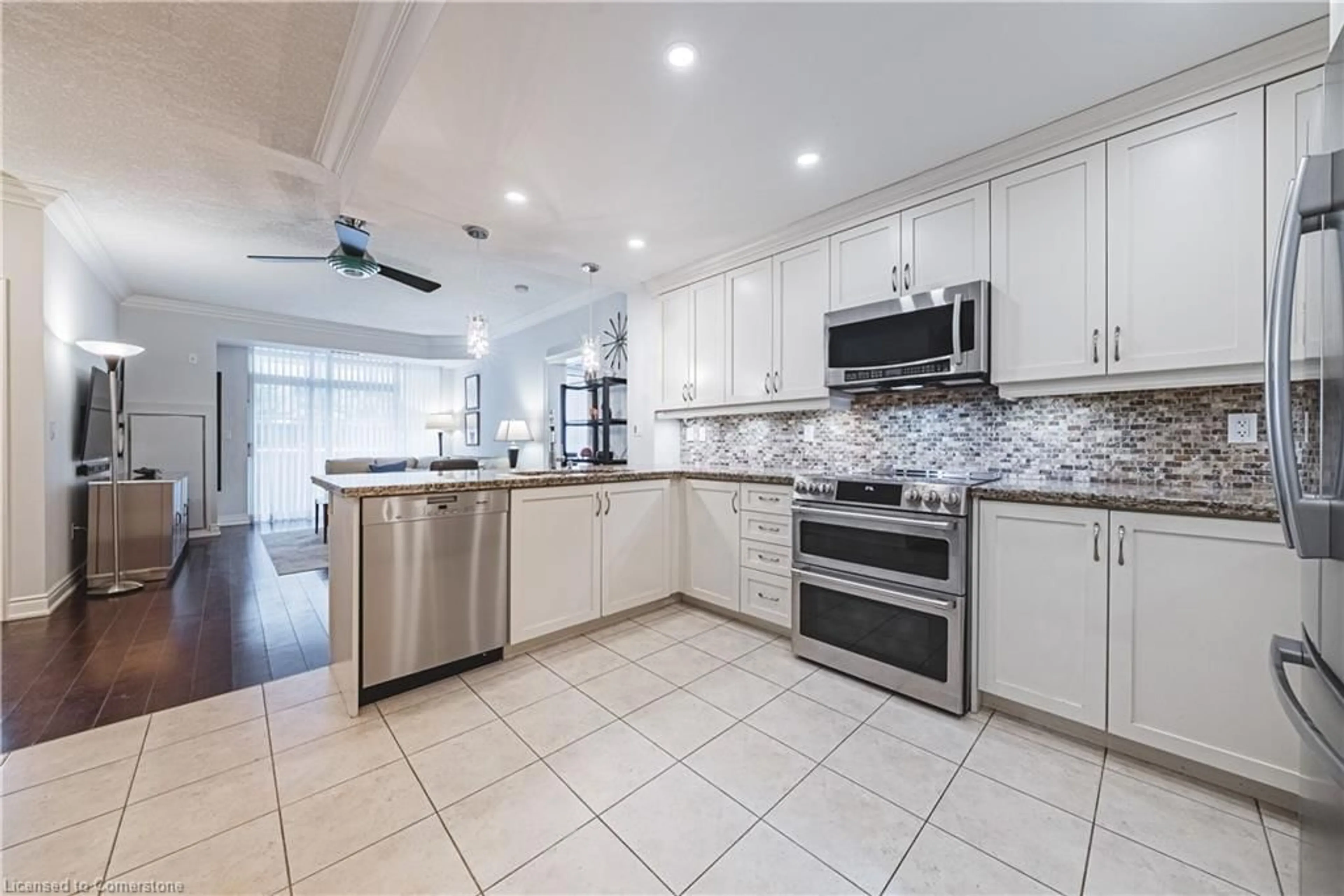 Open concept kitchen, ceramic/tile floor for 125 Wilson St #107, Ancaster Ontario L9G 0B3