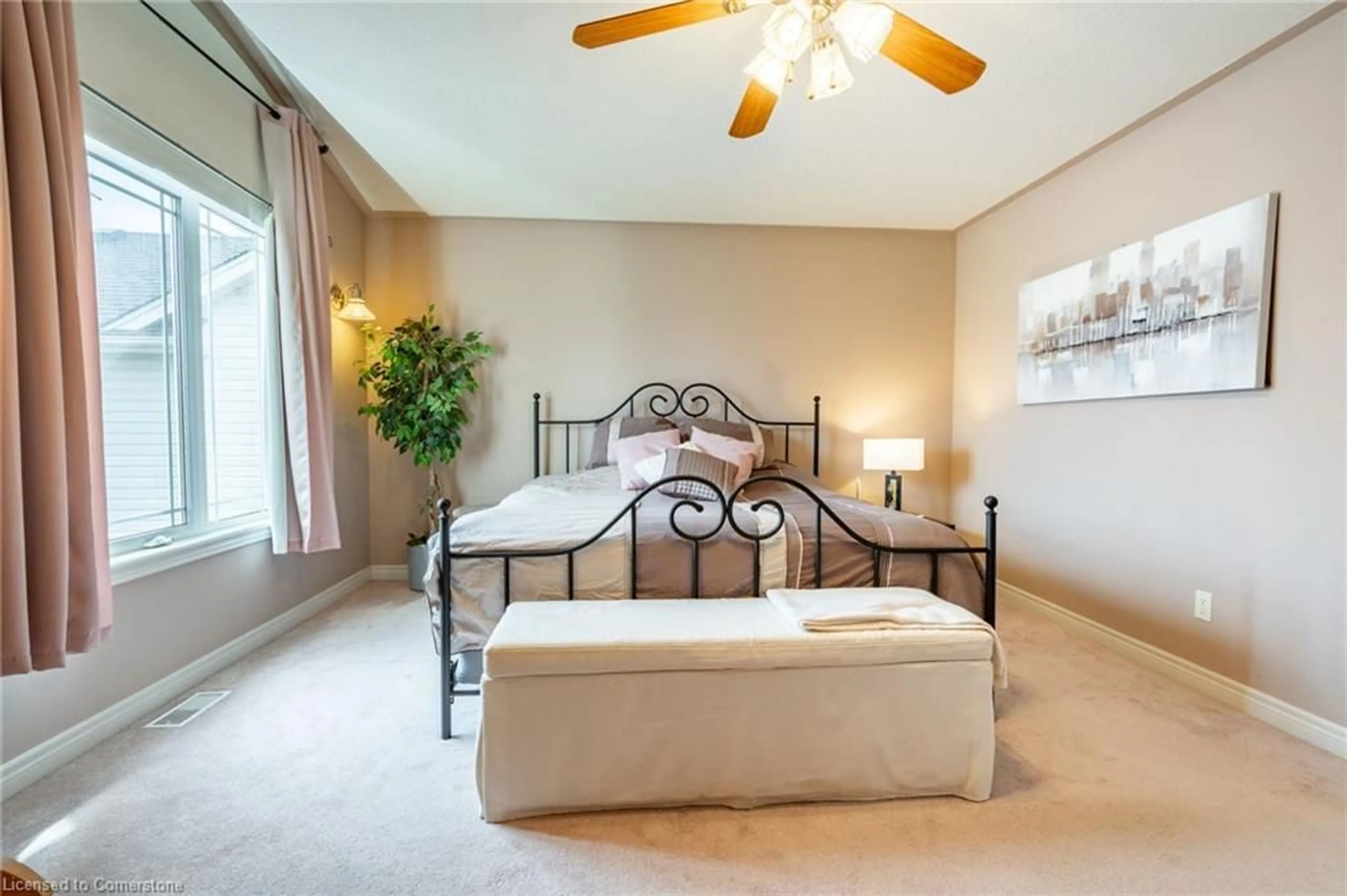 Bedroom with bed, unknown for 8503 Greenfield Cres, Niagara Falls Ontario L2H 3J8