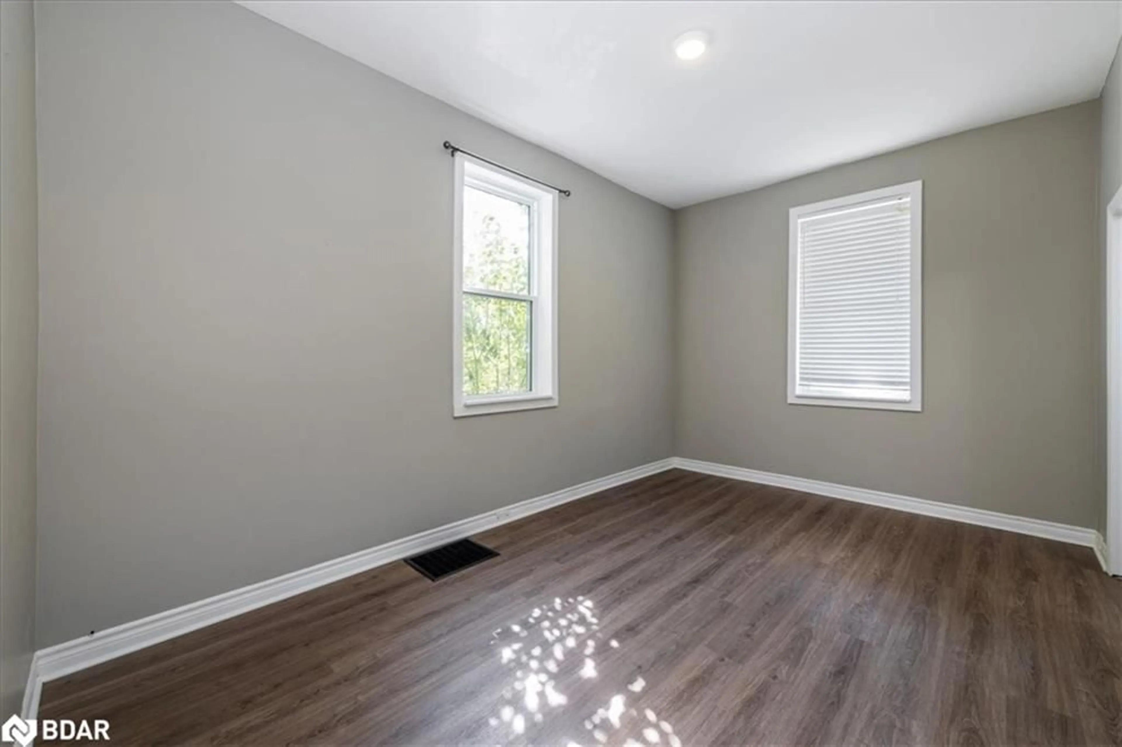 A pic of a room for 218 West St, Orillia Ontario L3V 5L8