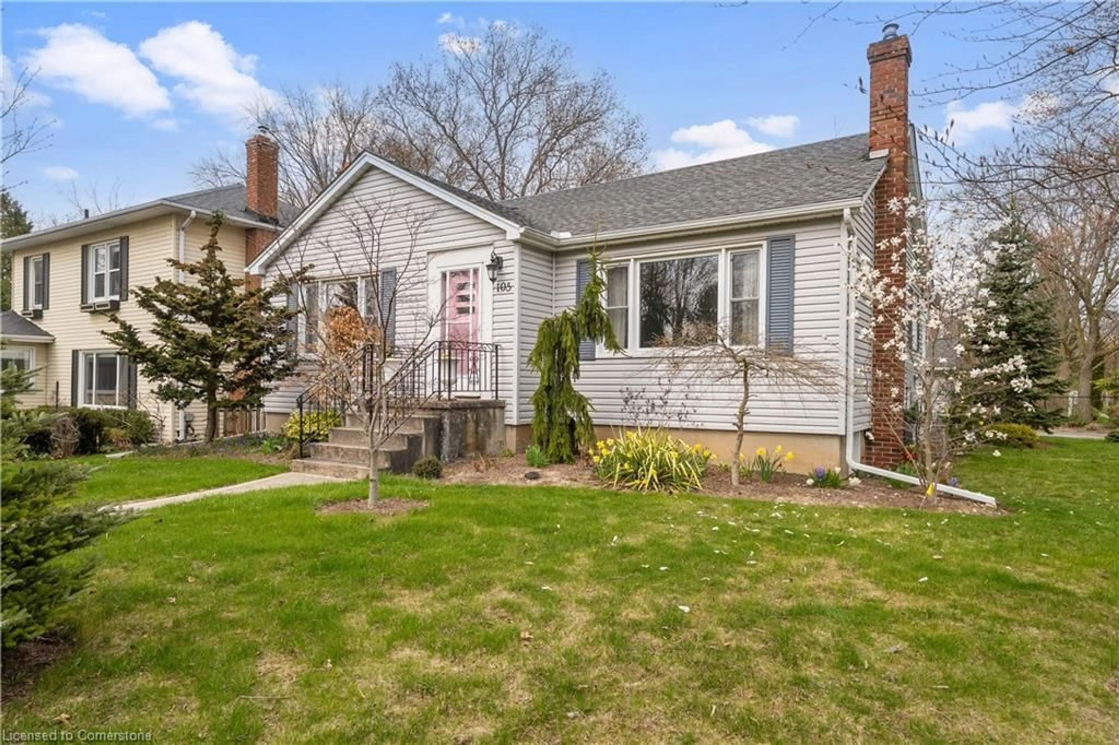 Unknown for 105 Mary St, Niagara-on-the-Lake Ontario L0S 1J0