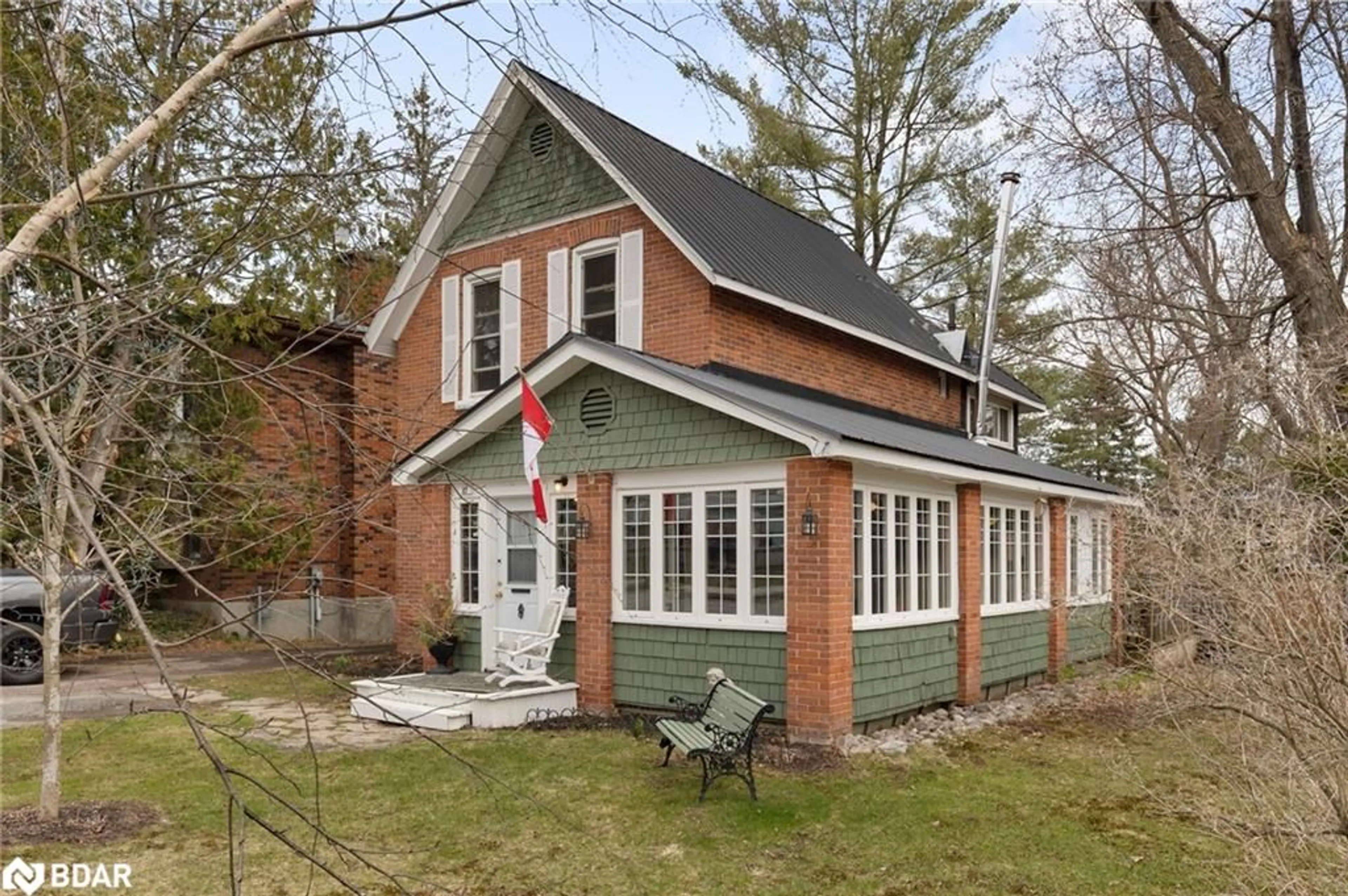 Home with brick exterior material, street for 87 Mcmurray St, Bracebridge Ontario P1L 1R8