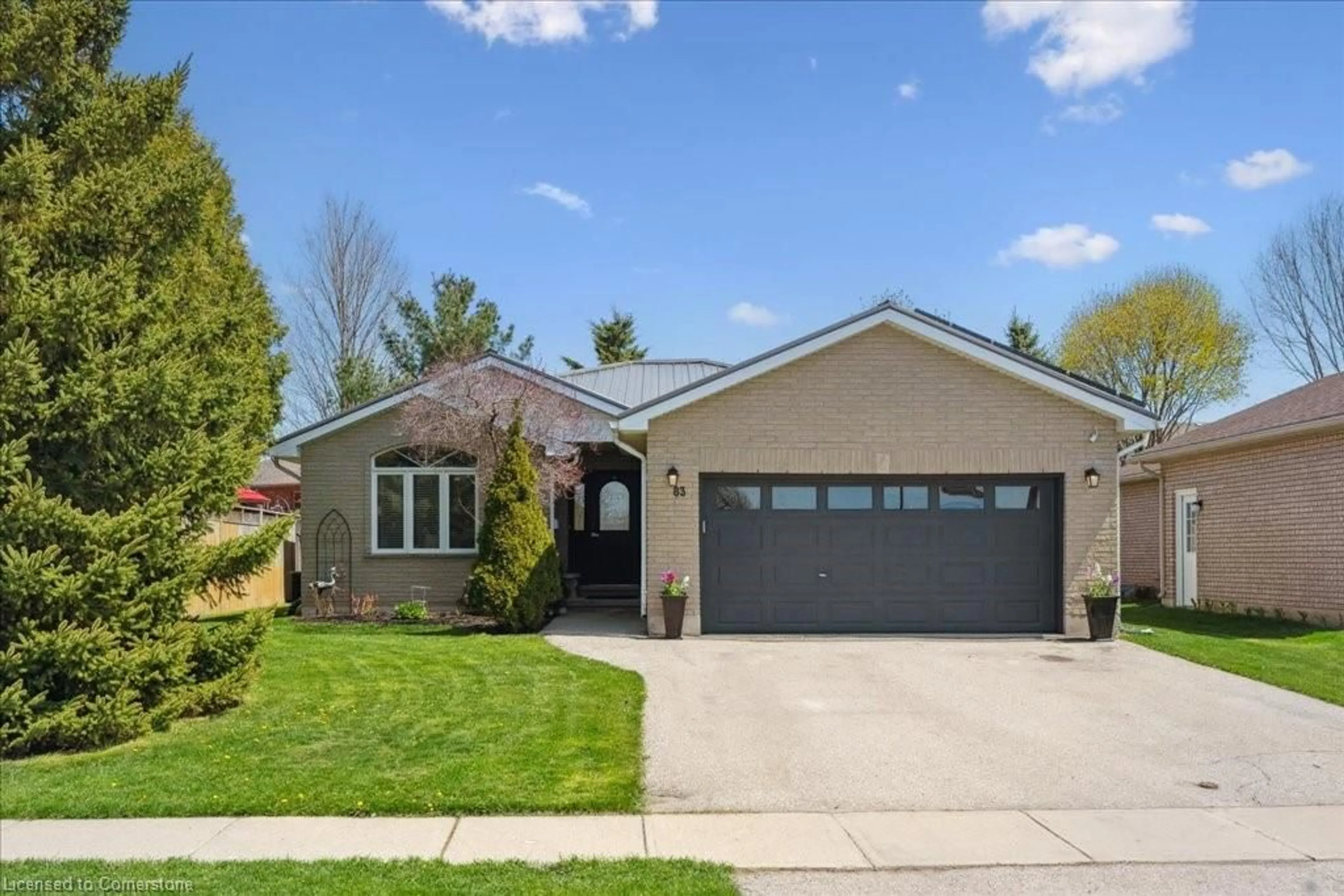 Home with brick exterior material, street for 83 Whitlaw Way, Paris Ontario N3L 4B5