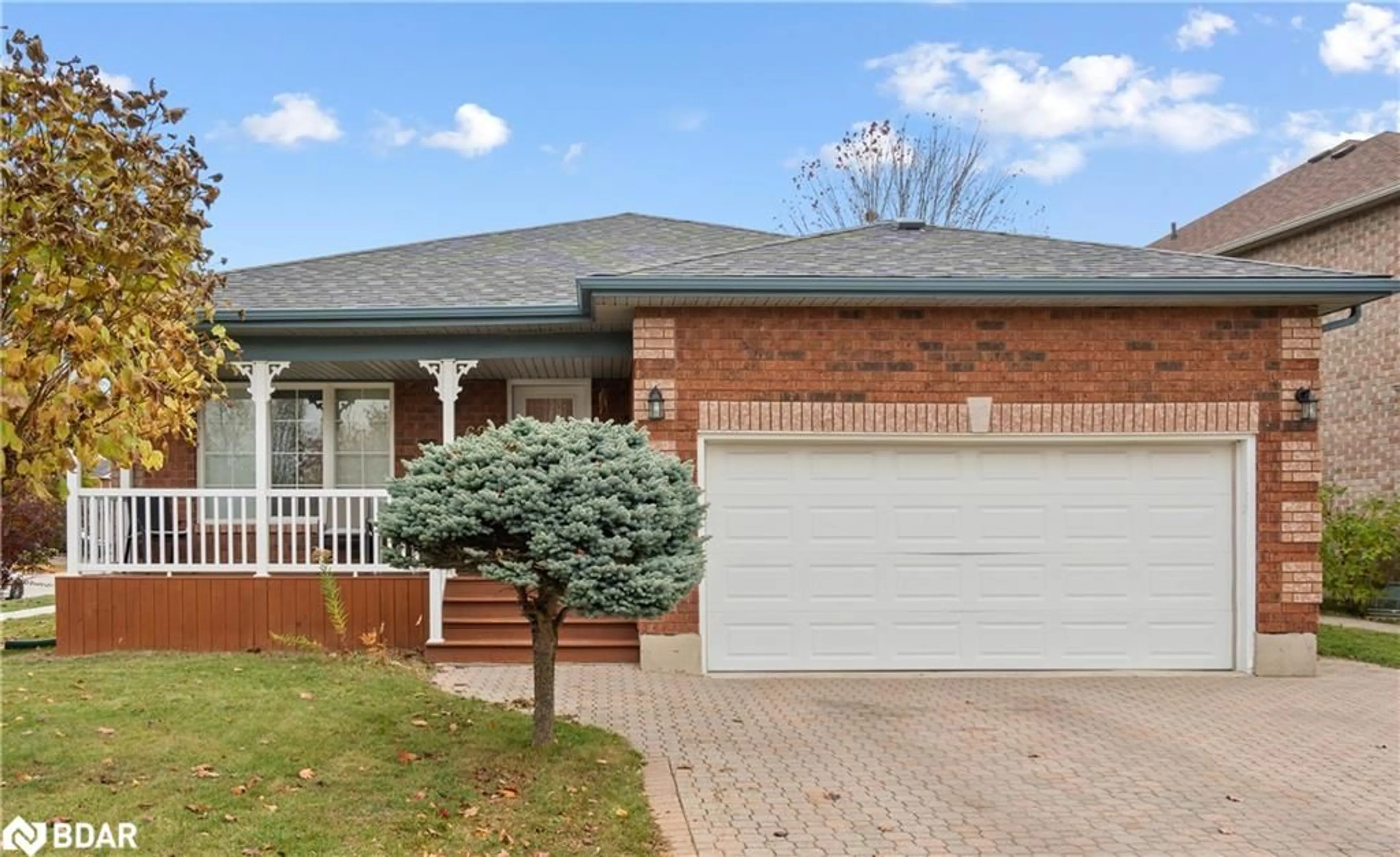 Home with brick exterior material, street for 62 Mapleton Ave, Barrie Ontario L4N 7L6