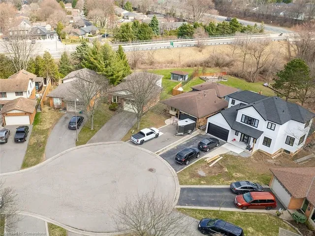 Additional property image - 39 Bloomsbury Crt