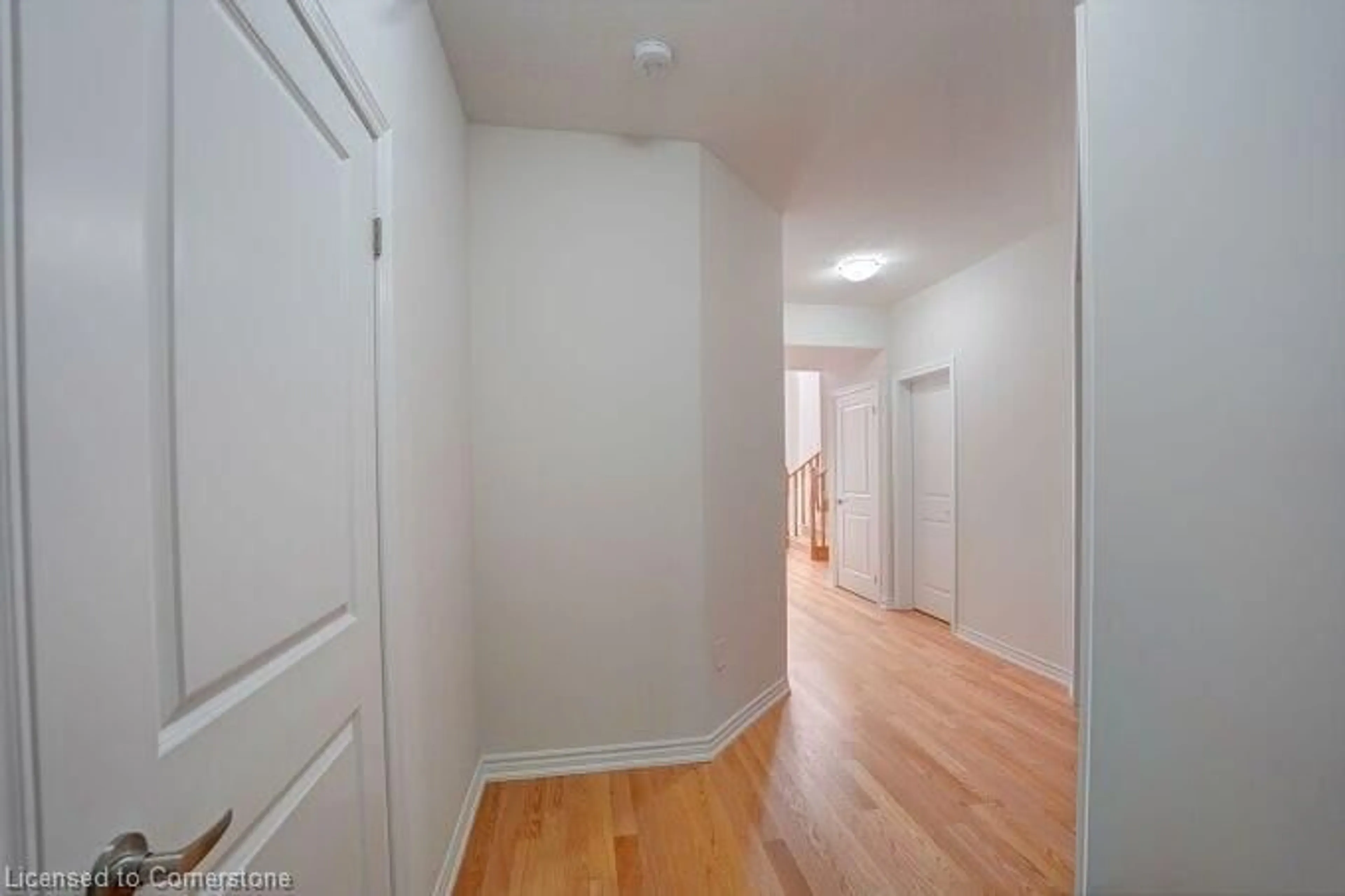 Unknown for 33 Gilham Way, Paris Ontario N0E 1N0