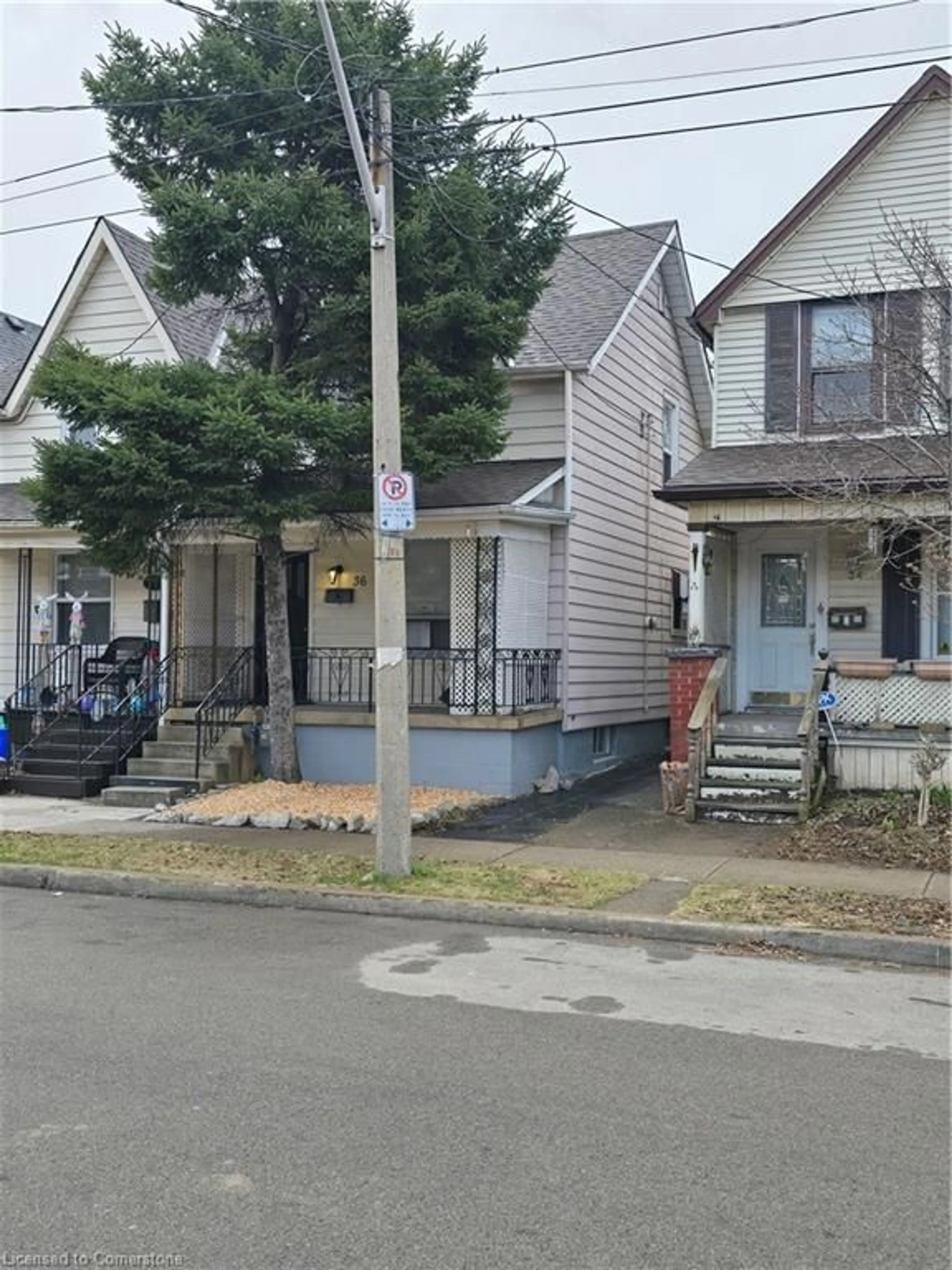 Home with vinyl exterior material, street for 36 Beechwood Ave, Hamilton Ontario L8L 2S4