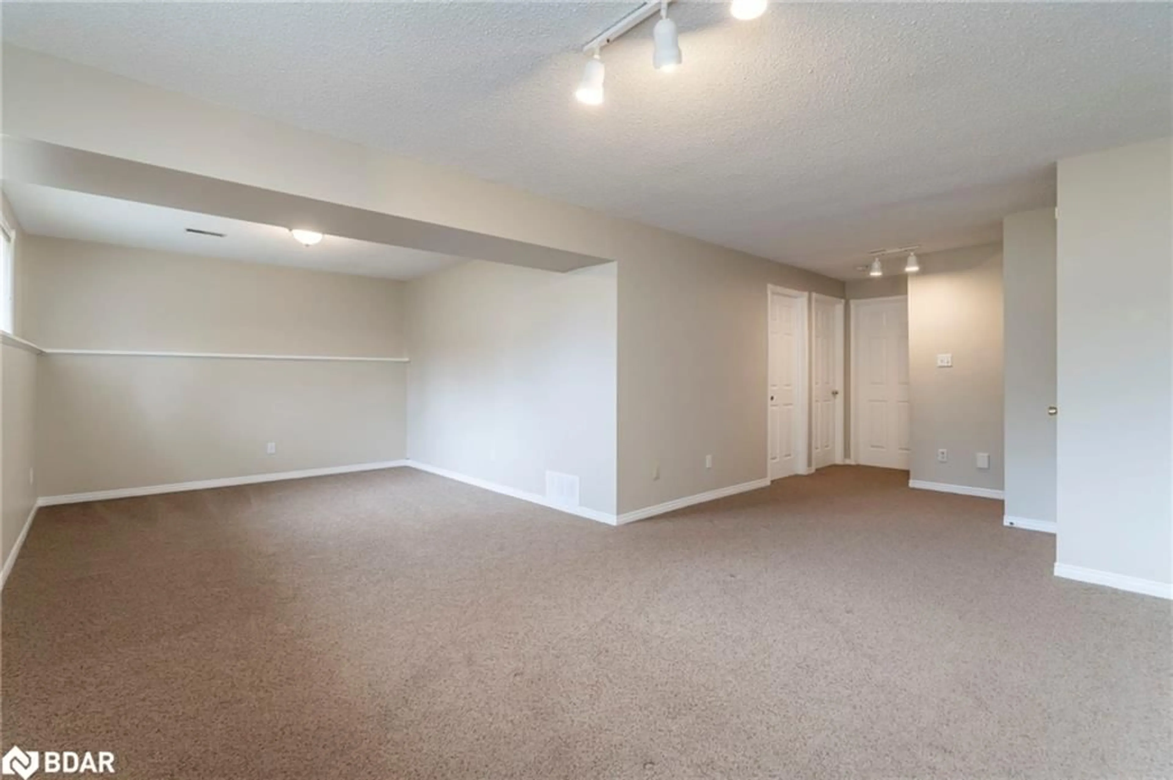 A pic of a room for 14 Glenview Ave, Elmvale Ontario L0L 1P0