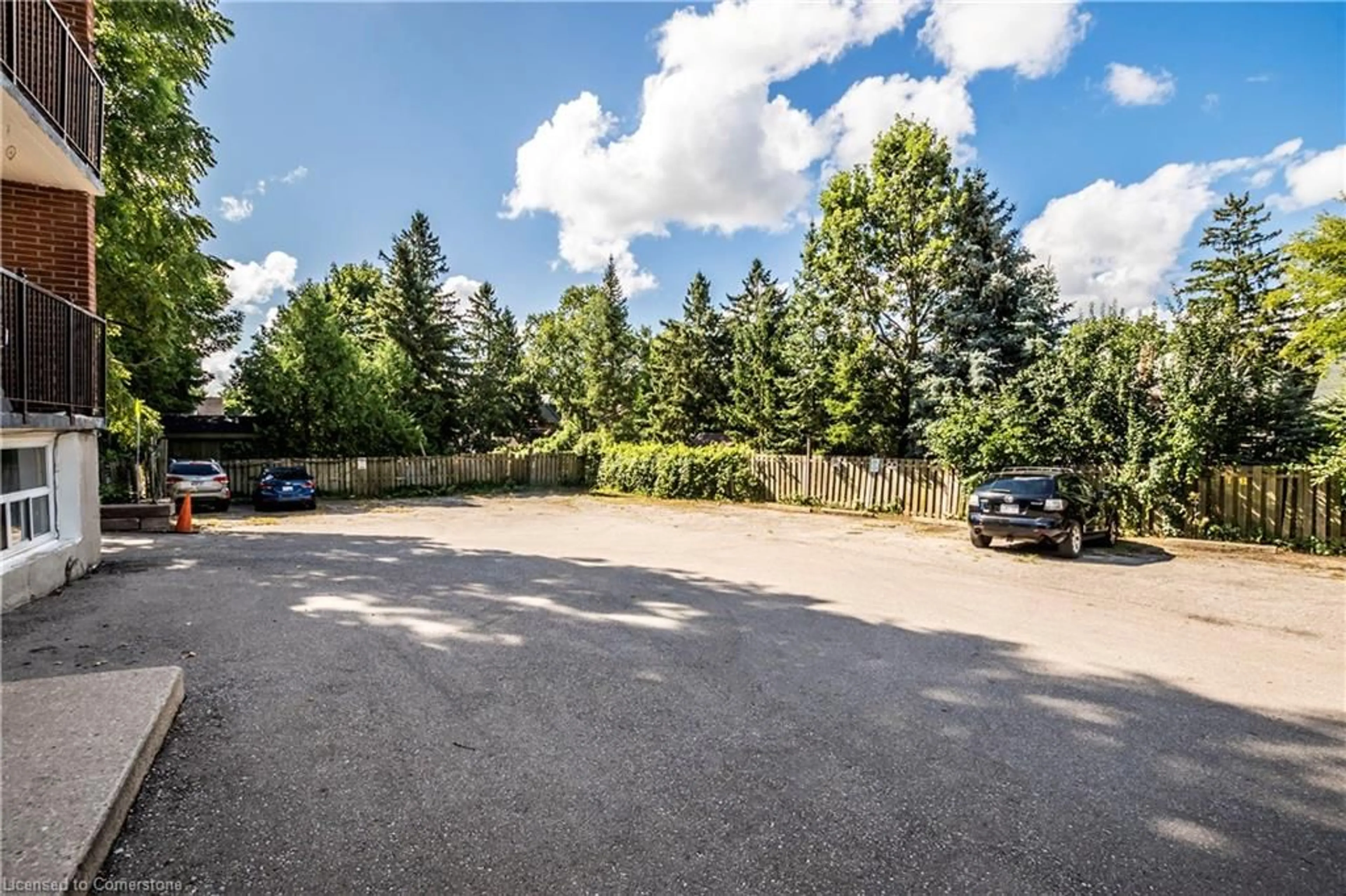 Unknown for 199 Ahrens St, Kitchener Ontario N2H 4E1