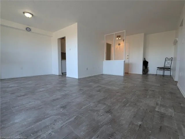 Additional property image - 1968 Main St Unit 1002