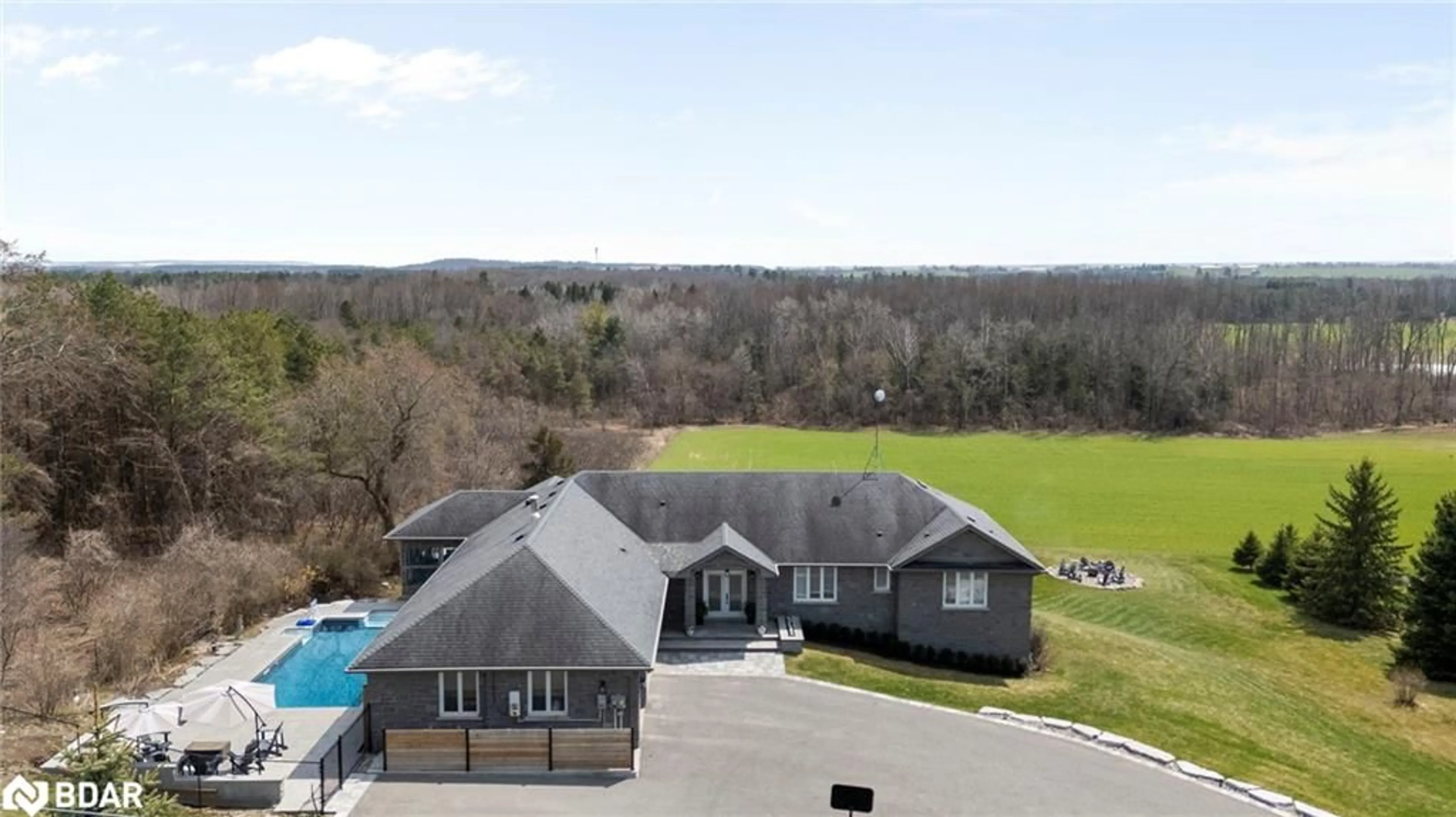 A pic from outside/outdoor area/front of a property/back of a property/a pic from drone, unknown for 7765 5th Sideroad Tos, Adjala-Tosorontio Ontario L9R 1V3