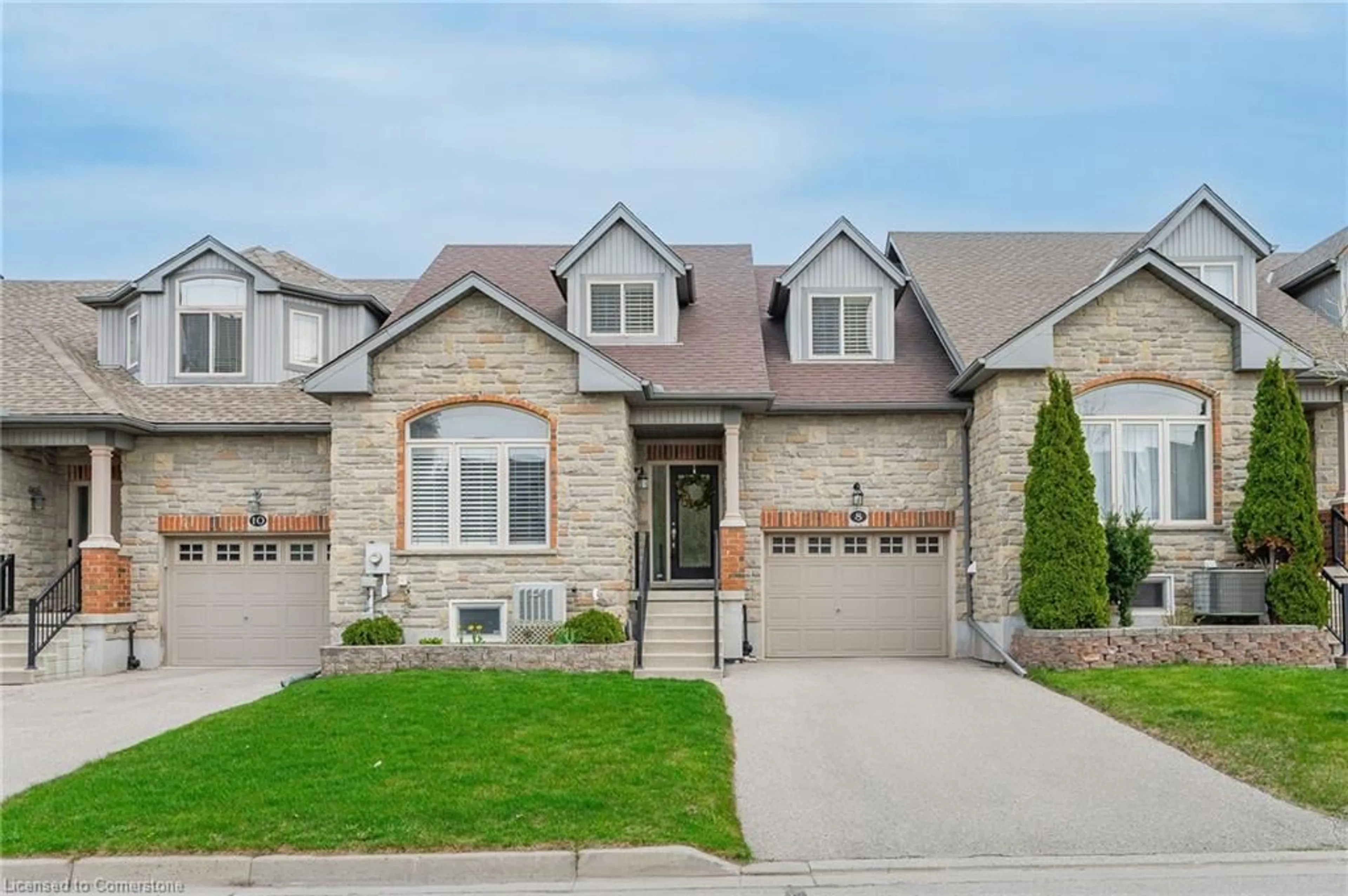 Home with brick exterior material, street for 8 Pamela Lane, Cambridge Ontario N1R 8P4