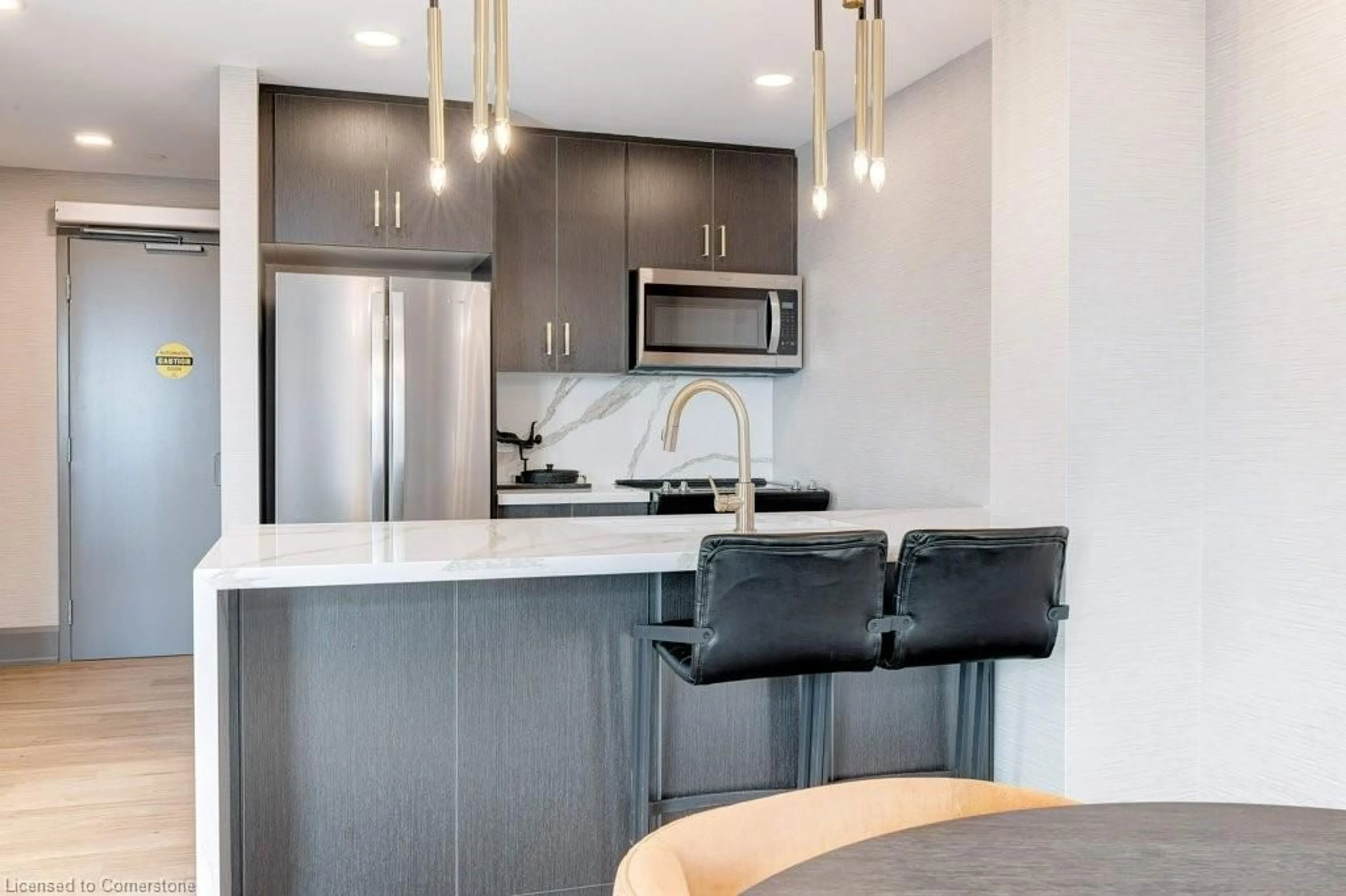 Contemporary kitchen, unknown for 5055 Greenlane Rd #430, Beamsville Ontario L0R 1B3