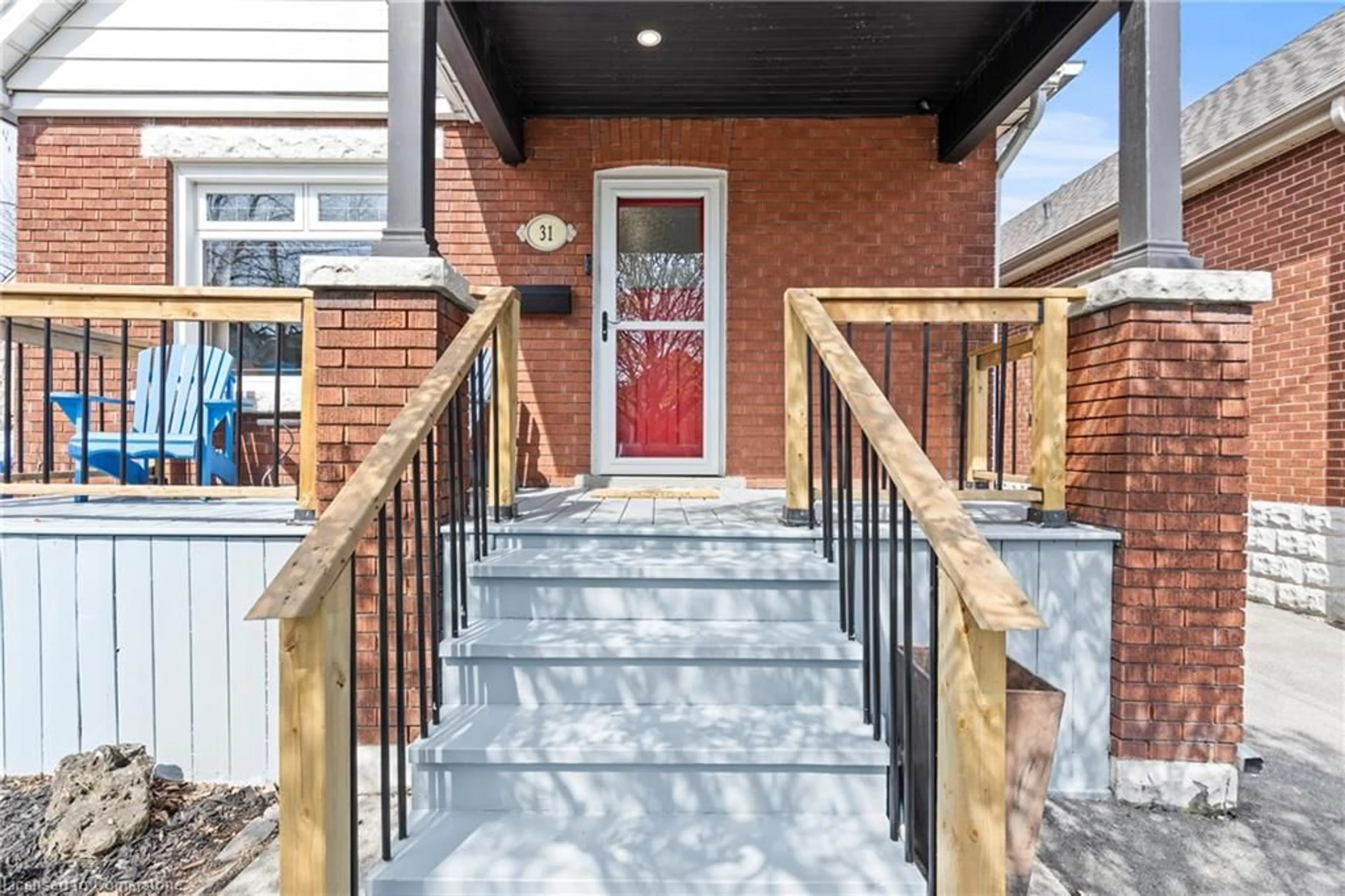 Unknown for 31 Barons Ave, Hamilton Ontario L8H 5A3