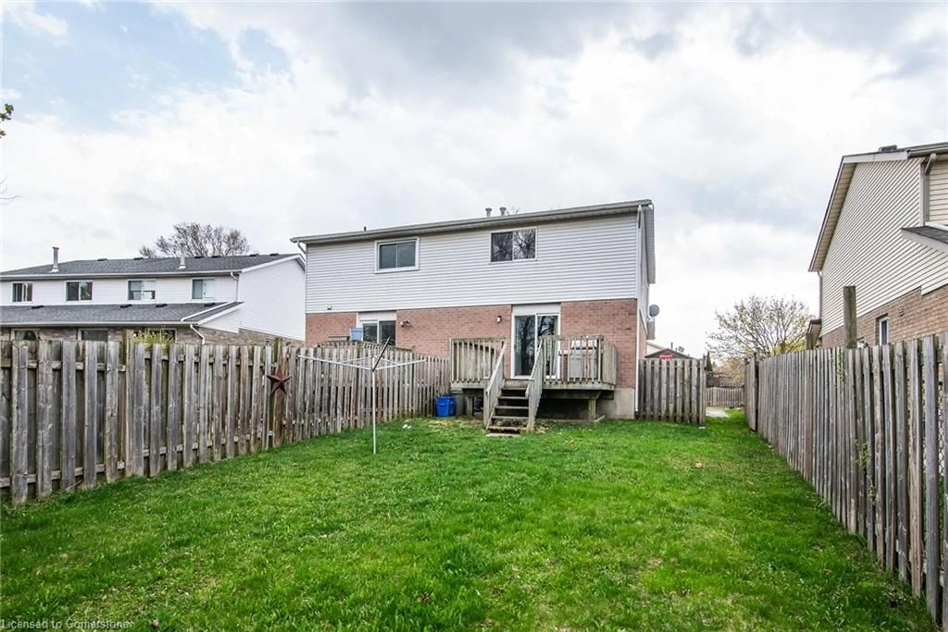 Patio, street for 608 Royal Beech Dr #A, Waterloo Ontario N2T 2K3