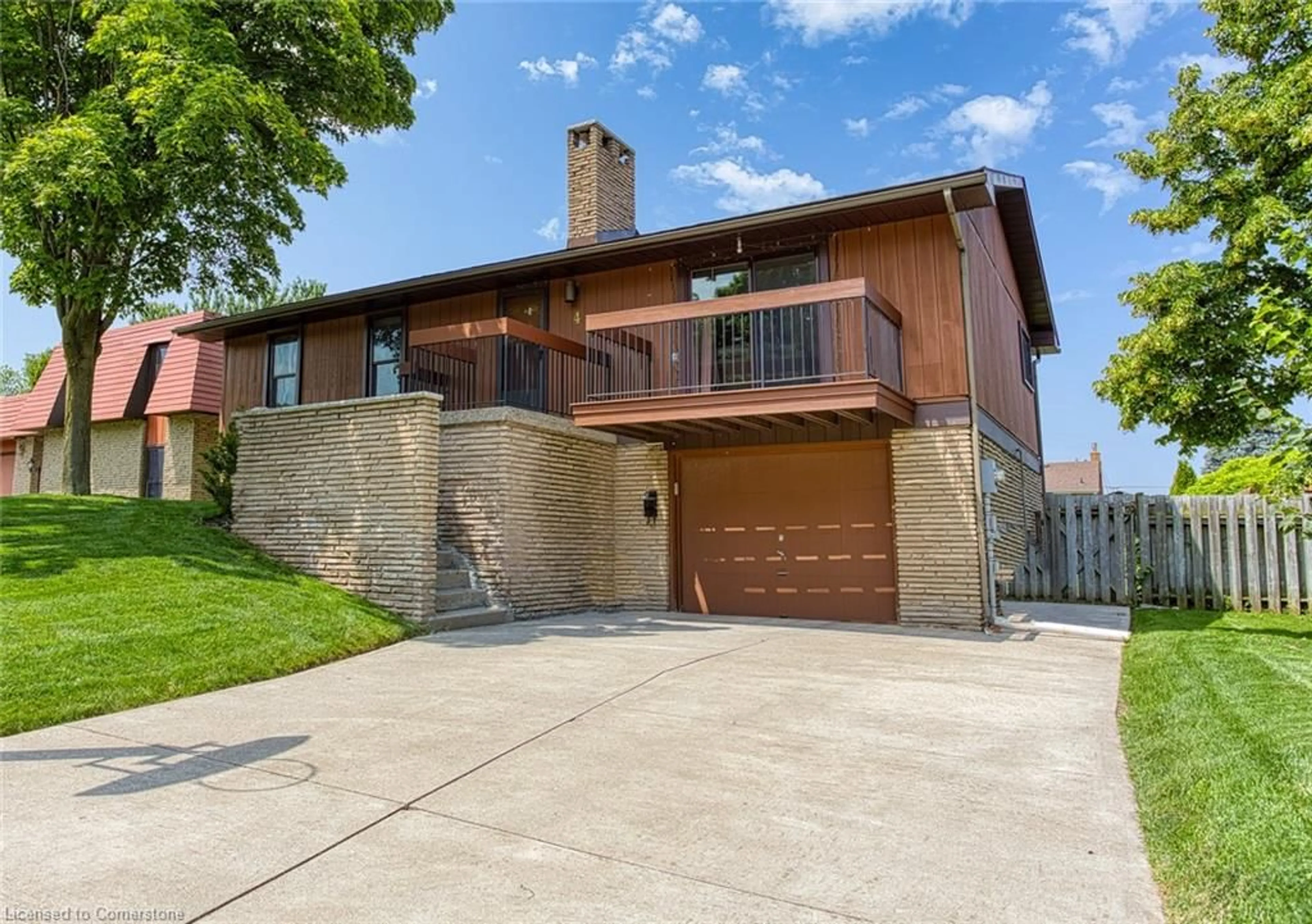 Home with brick exterior material, street for 4 Cedar Glen&, Grimsby Ontario L3M 4K2