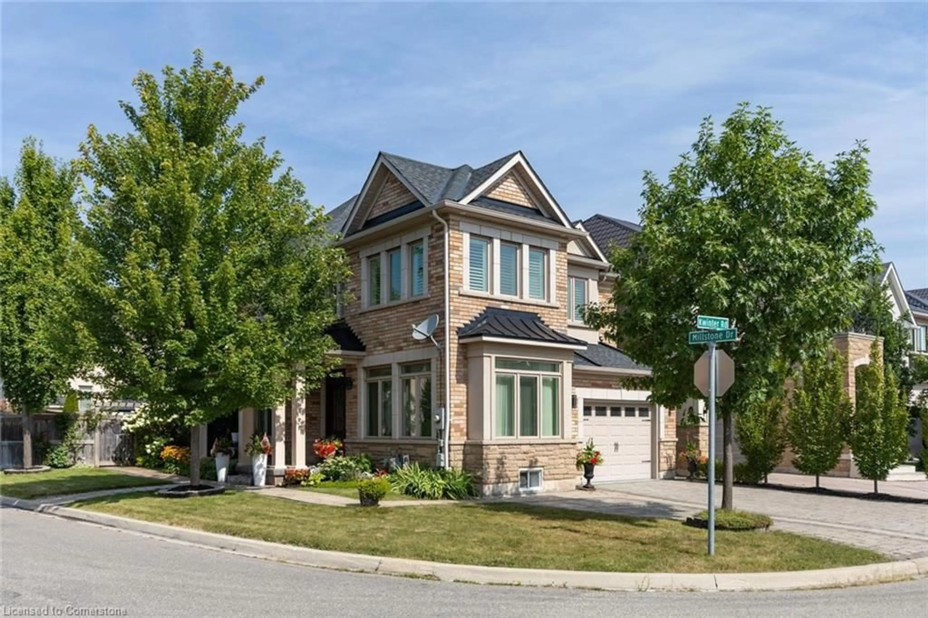 Home with brick exterior material, street for 2401 Millstone Dr, Oakville Ontario L6M 0K6