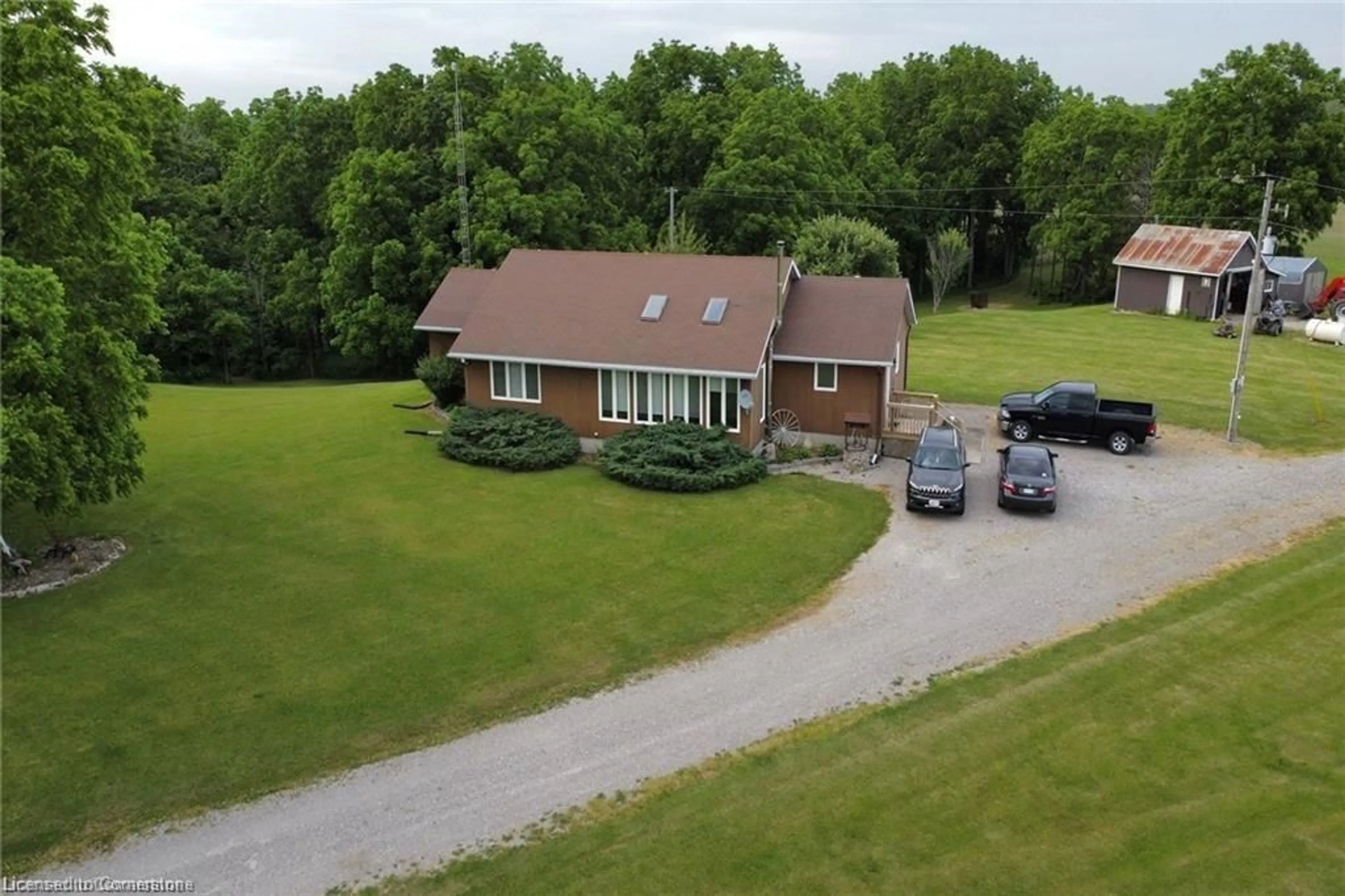 A pic from outside/outdoor area/front of a property/back of a property/a pic from drone, unknown for 290 Richert Rd, Haldimand County Ontario N0A 1E0