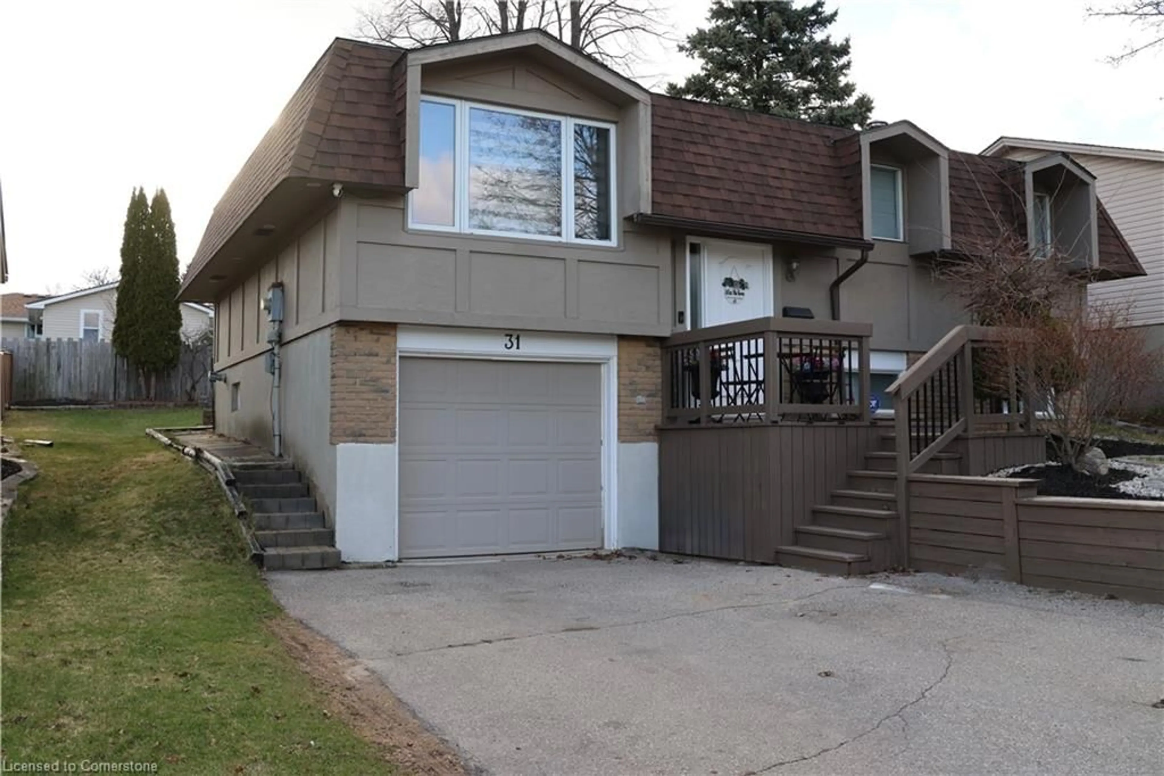 Unknown for 31 Stirling Macgregor Dr, Cambridge Ontario N1S 4N4