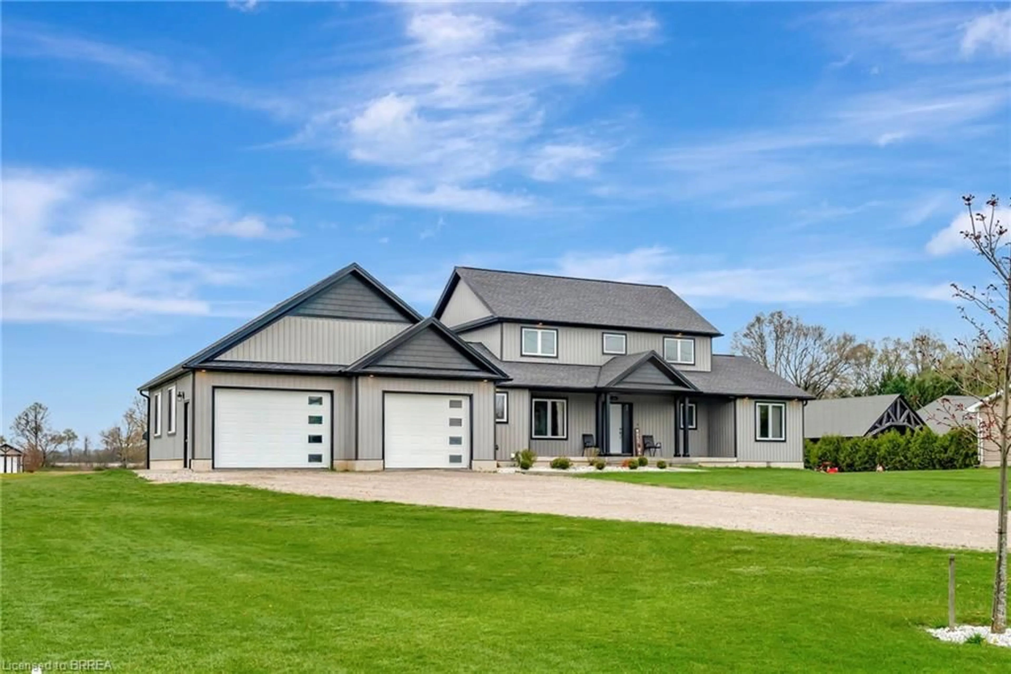 Home with vinyl exterior material, unknown for 2445 East Quarter Line Rd, Delhi Ontario N4B 2W4