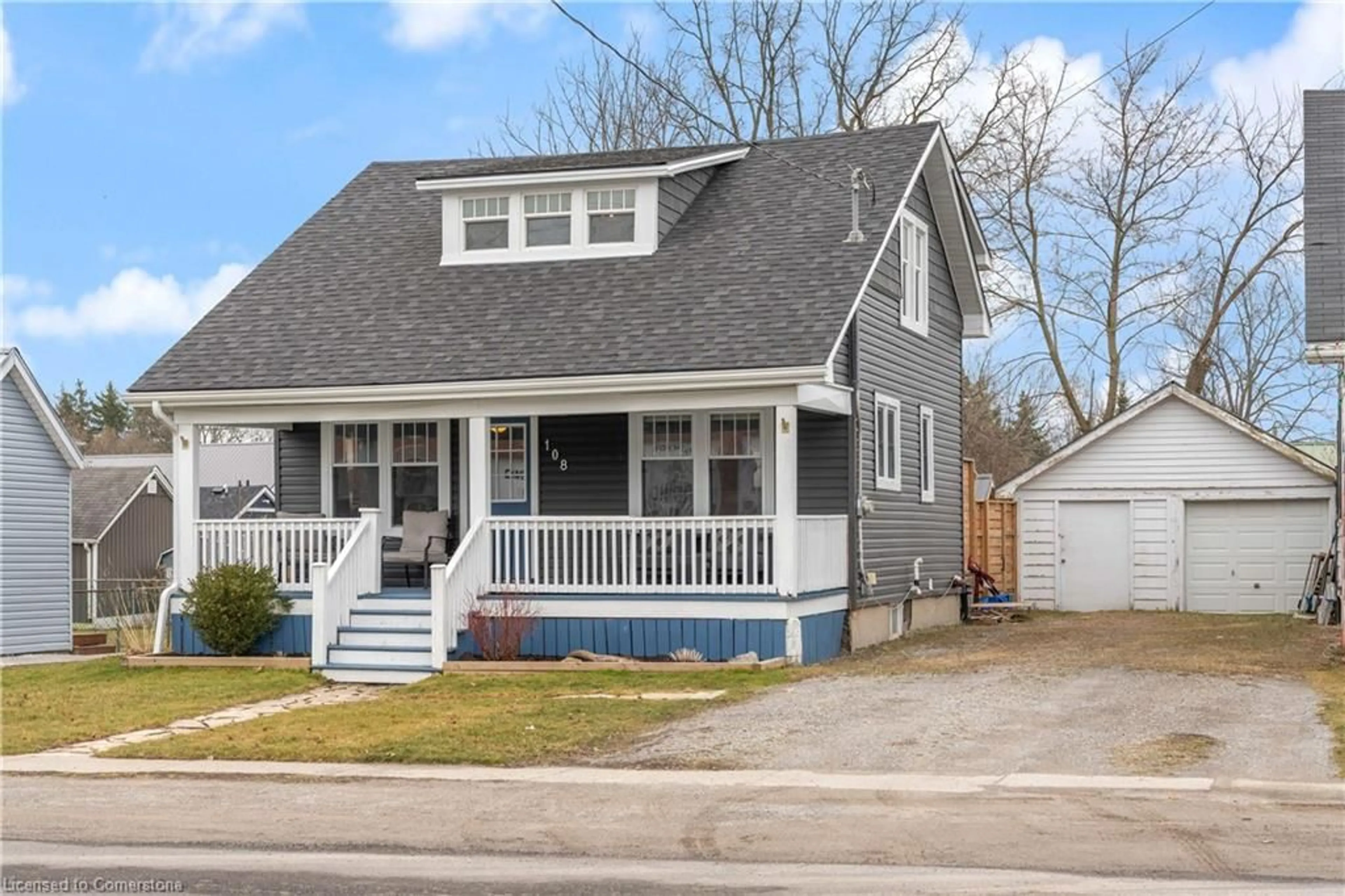 Home with vinyl exterior material, street for 108 Nelson St, Port Dover Ontario N0A 1N0