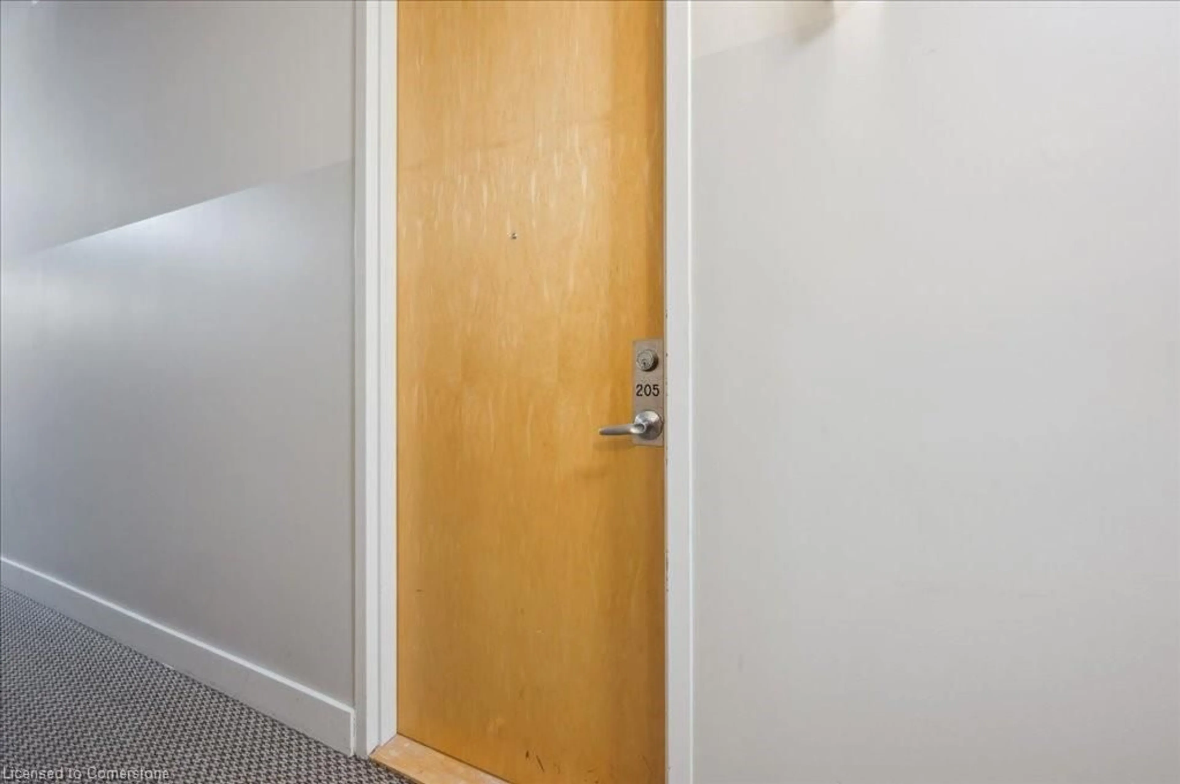 Unknown for 404 King St #205, Kitchener Ontario N2G 2L5