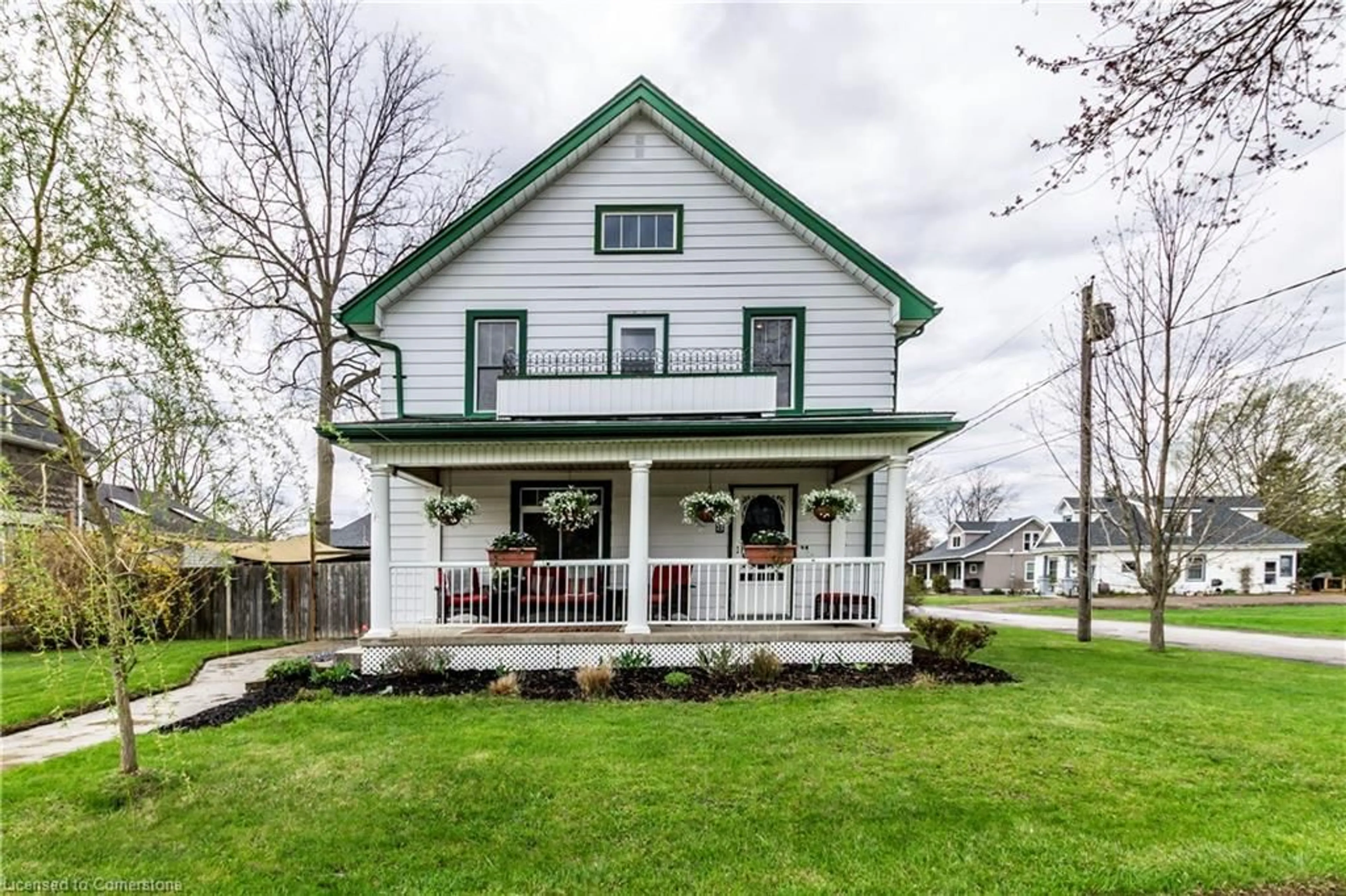 Home with vinyl exterior material, street for 8 St William St St, Burford Ontario N0E 1A0