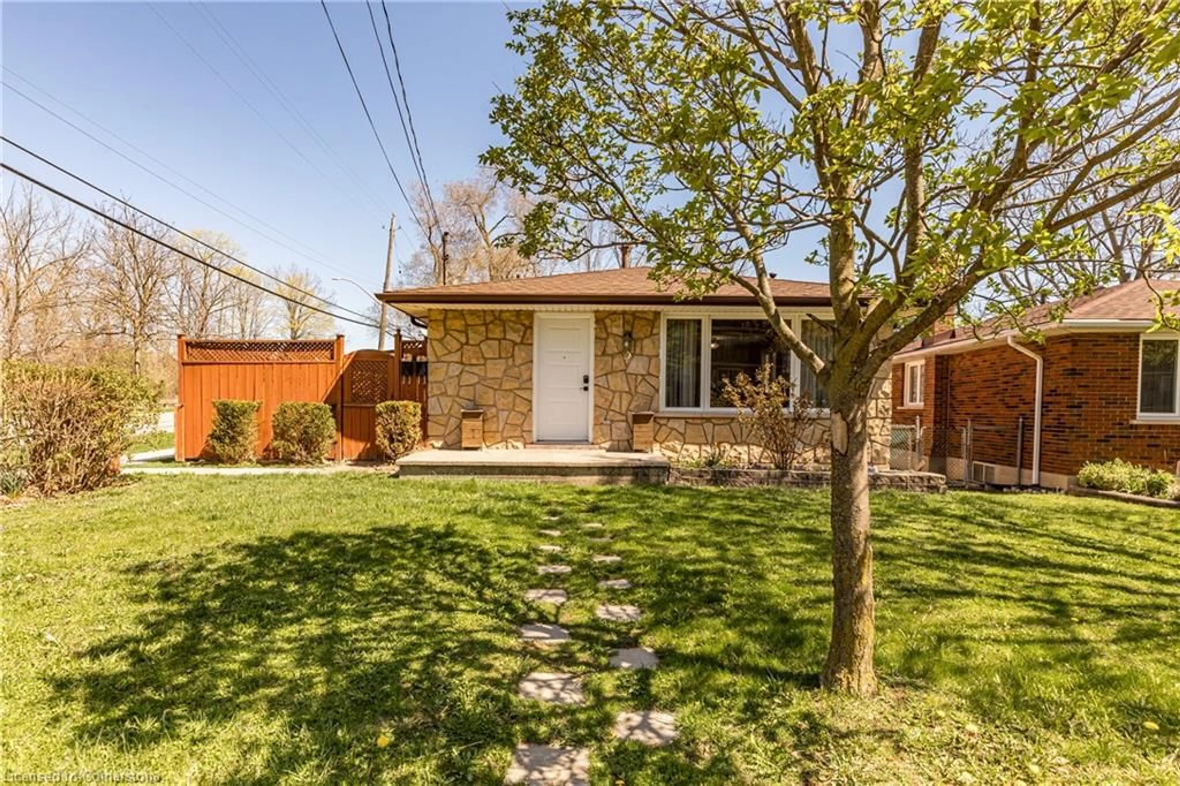 Home with brick exterior material, street for 3 Veevers Dr, Hamilton Ontario L8K 5P6