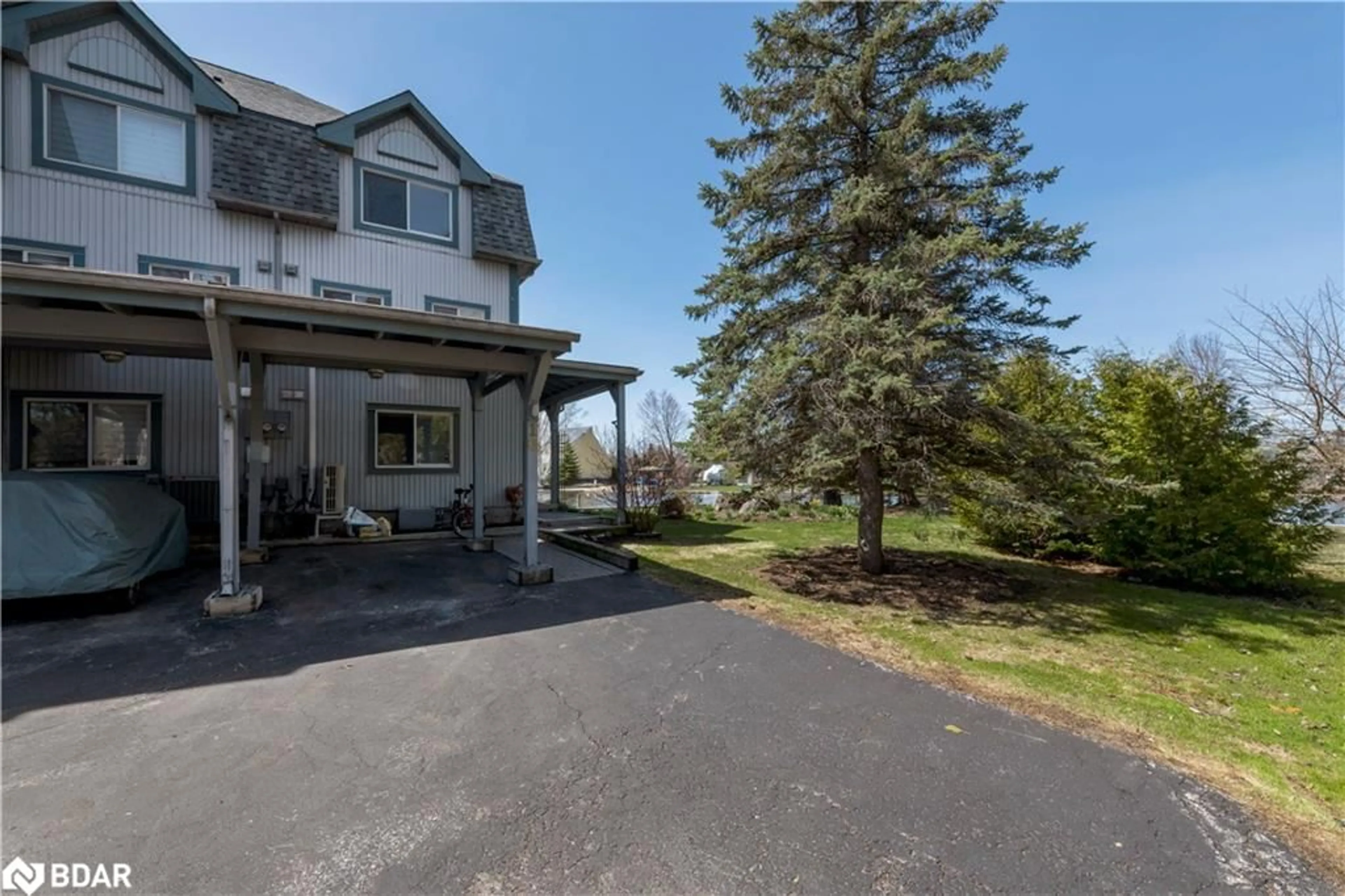 Patio, water/lake/river/ocean view for 30 Laguna Pky #16, Brechin Ontario L0K 1B0