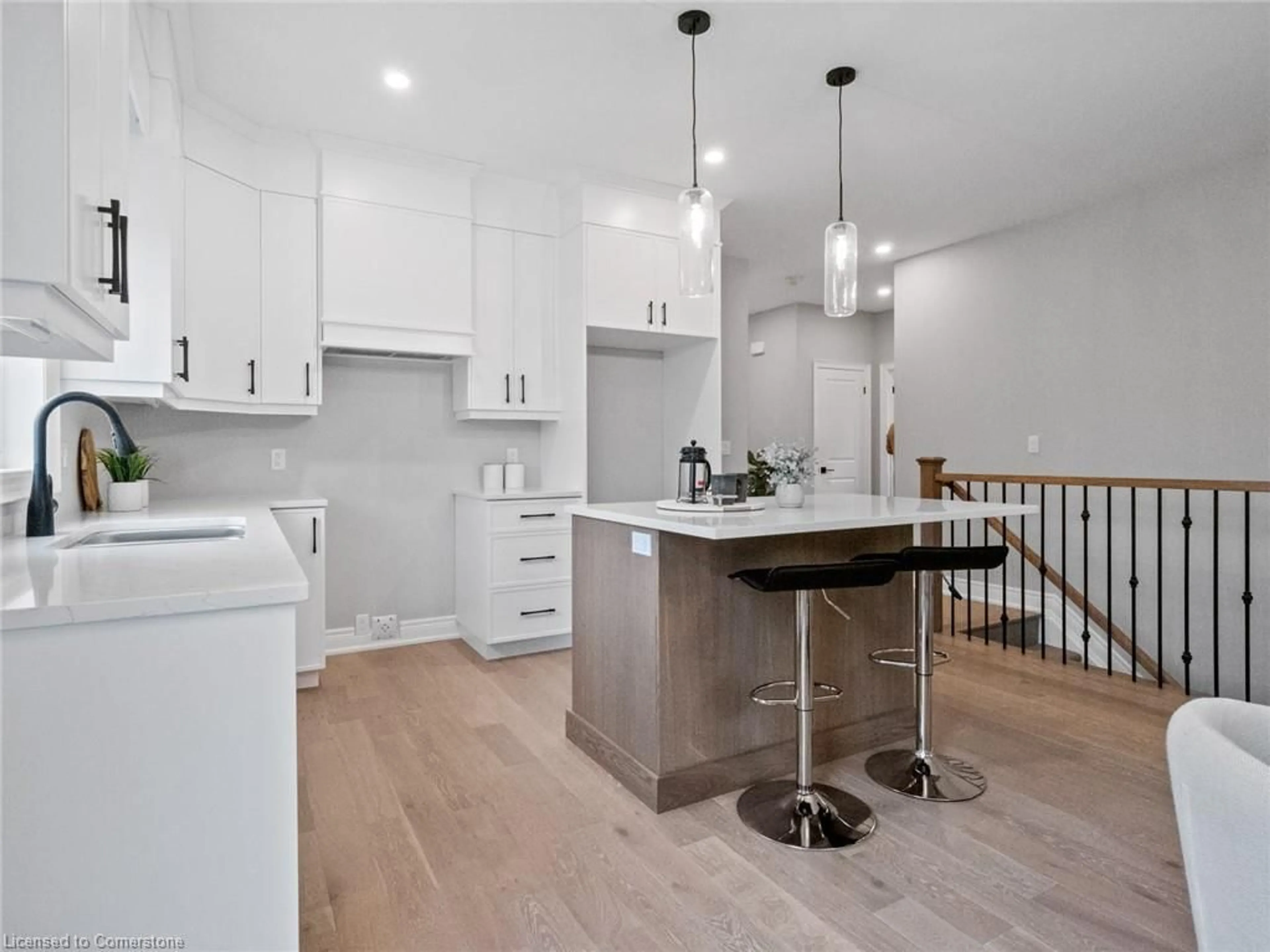 Open concept kitchen, unknown for 211 Sycamore St, Welland Ontario L3C 0J8