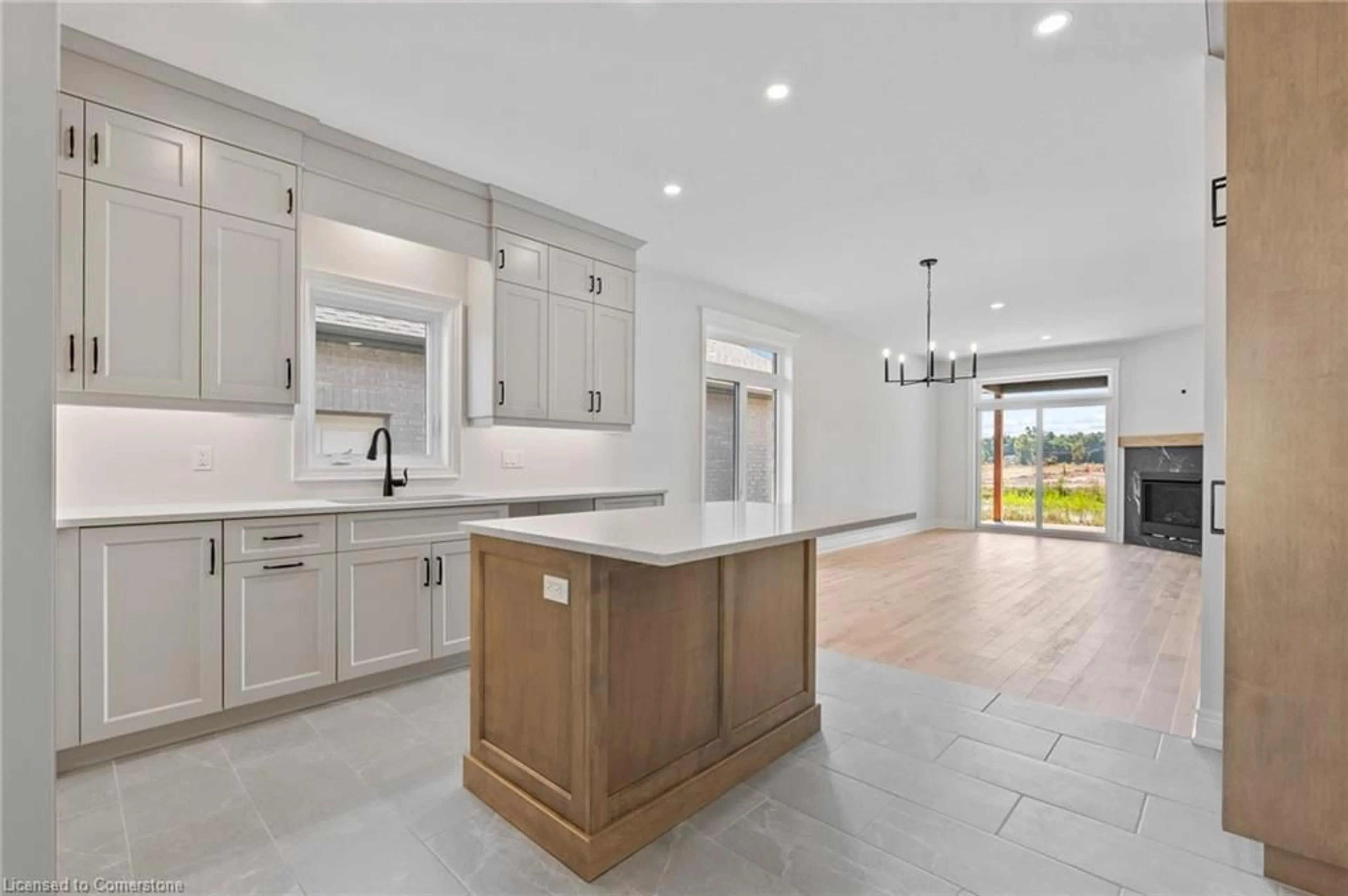 Open concept kitchen, ceramic/tile floor for 34 Marie Street St, Fonthill Ontario L0S 1E1
