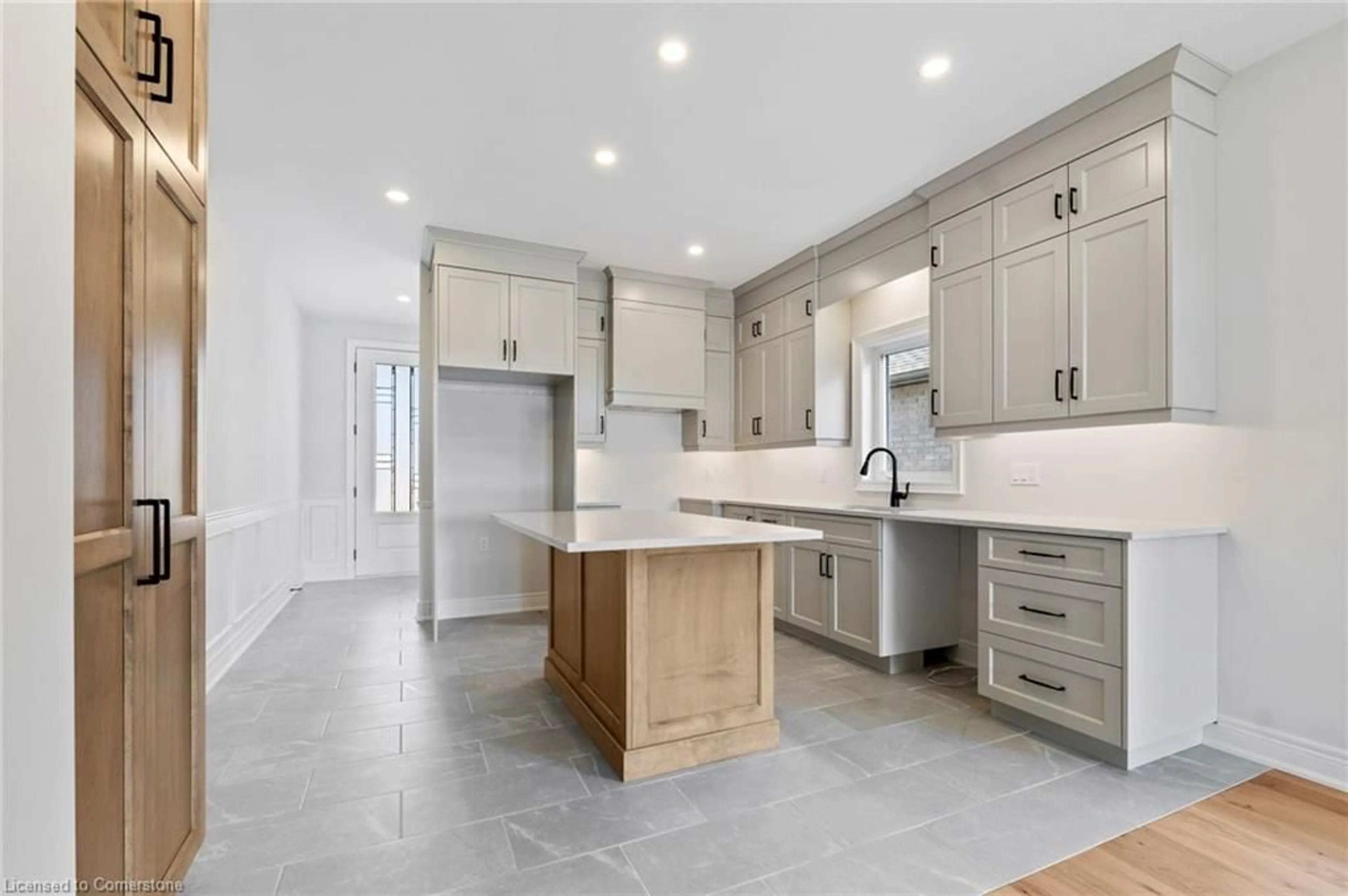 Open concept kitchen, ceramic/tile floor for 34 Marie Street St, Fonthill Ontario L0S 1E1