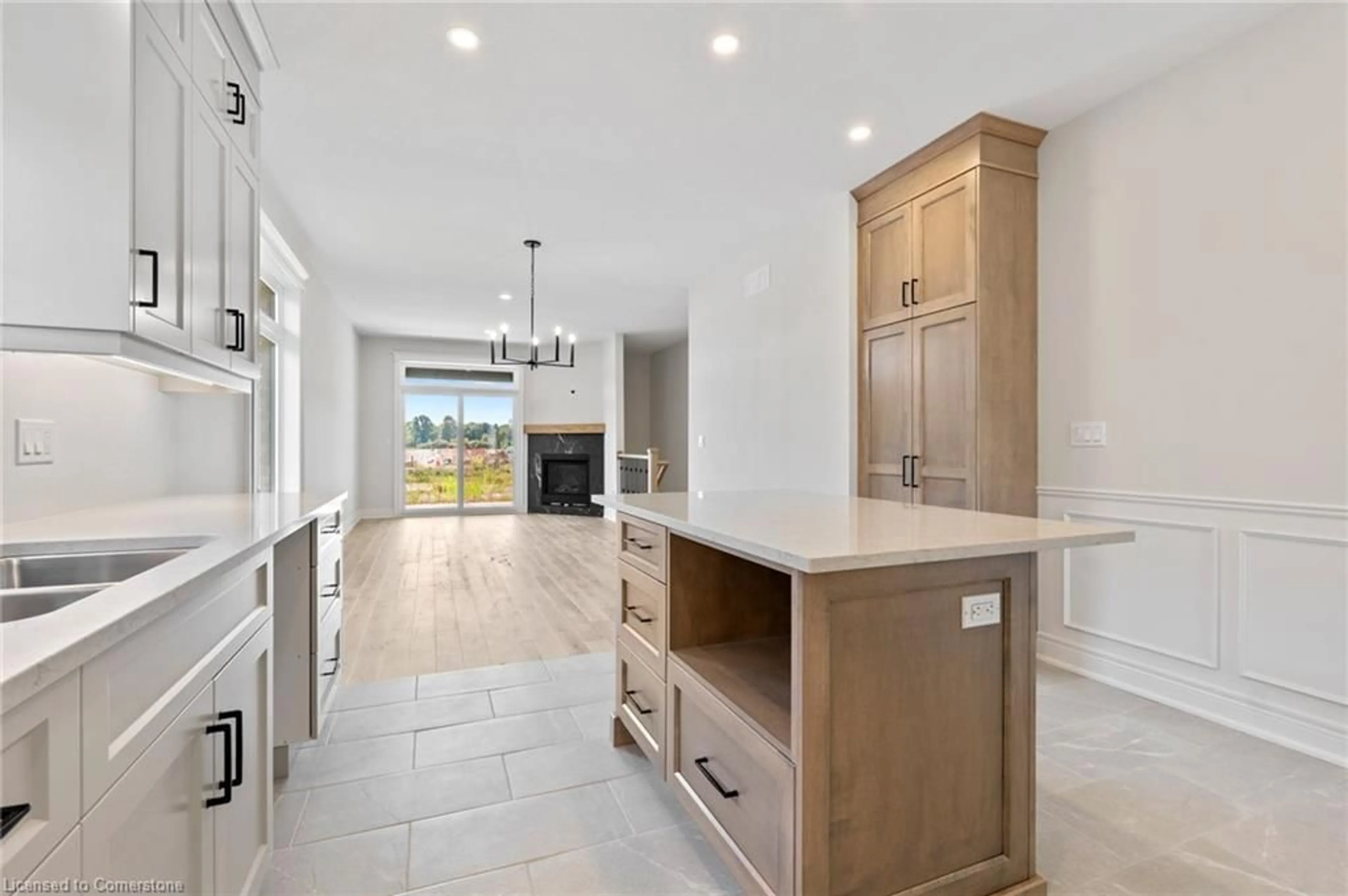 Open concept kitchen, ceramic/tile floor for 34 Marie Street St, Fonthill Ontario L0S 1E1