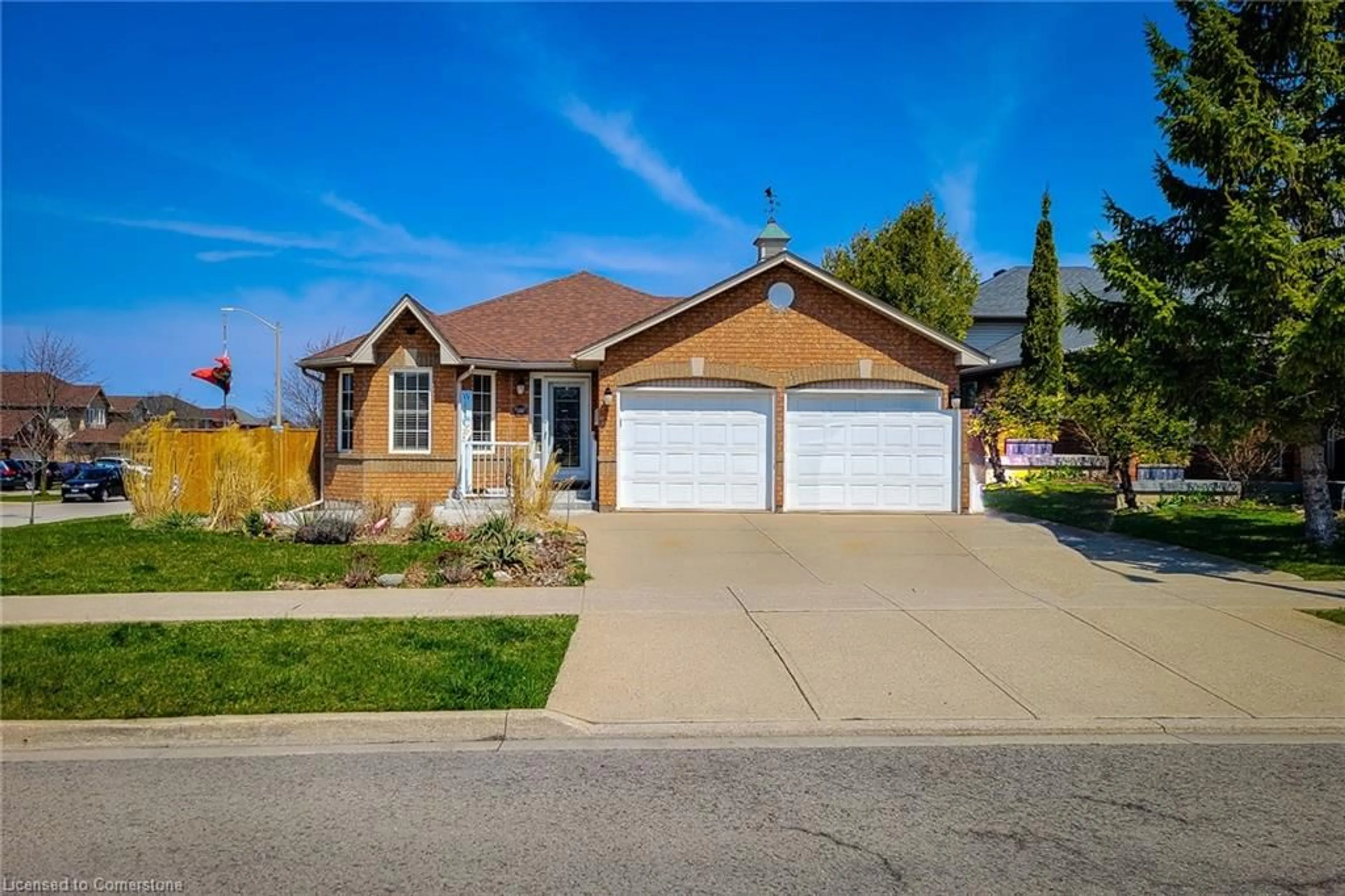 Home with brick exterior material, street for 146 Highbury Dr, Hamilton Ontario L9J 3T1