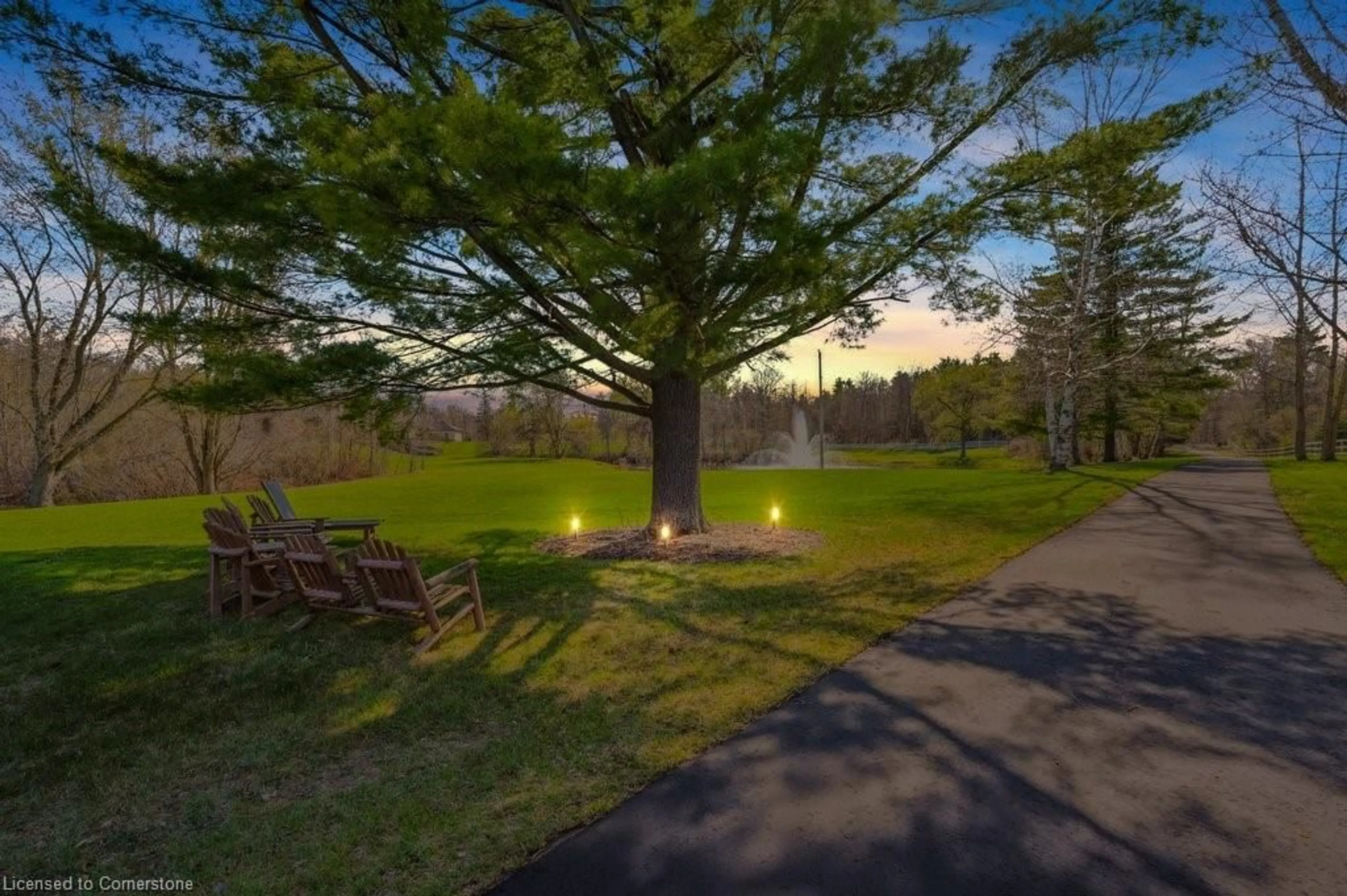 Patio, forest/trees view for 4337 Sideroad 10, Cambridge Ontario L3Z 2A5