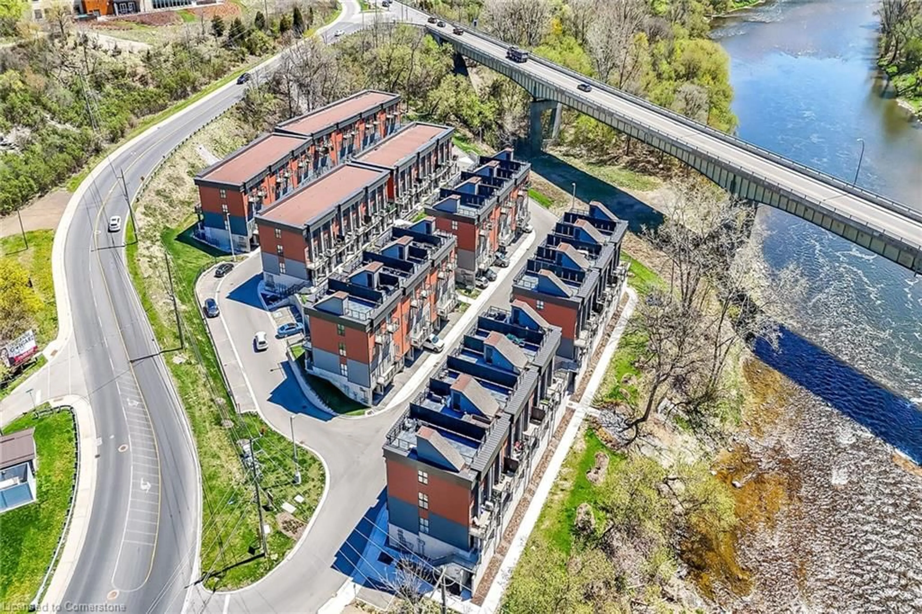 A pic from outside/outdoor area/front of a property/back of a property/a pic from drone, unknown for 2 Willow St #35, Paris Ontario N3L 0K7
