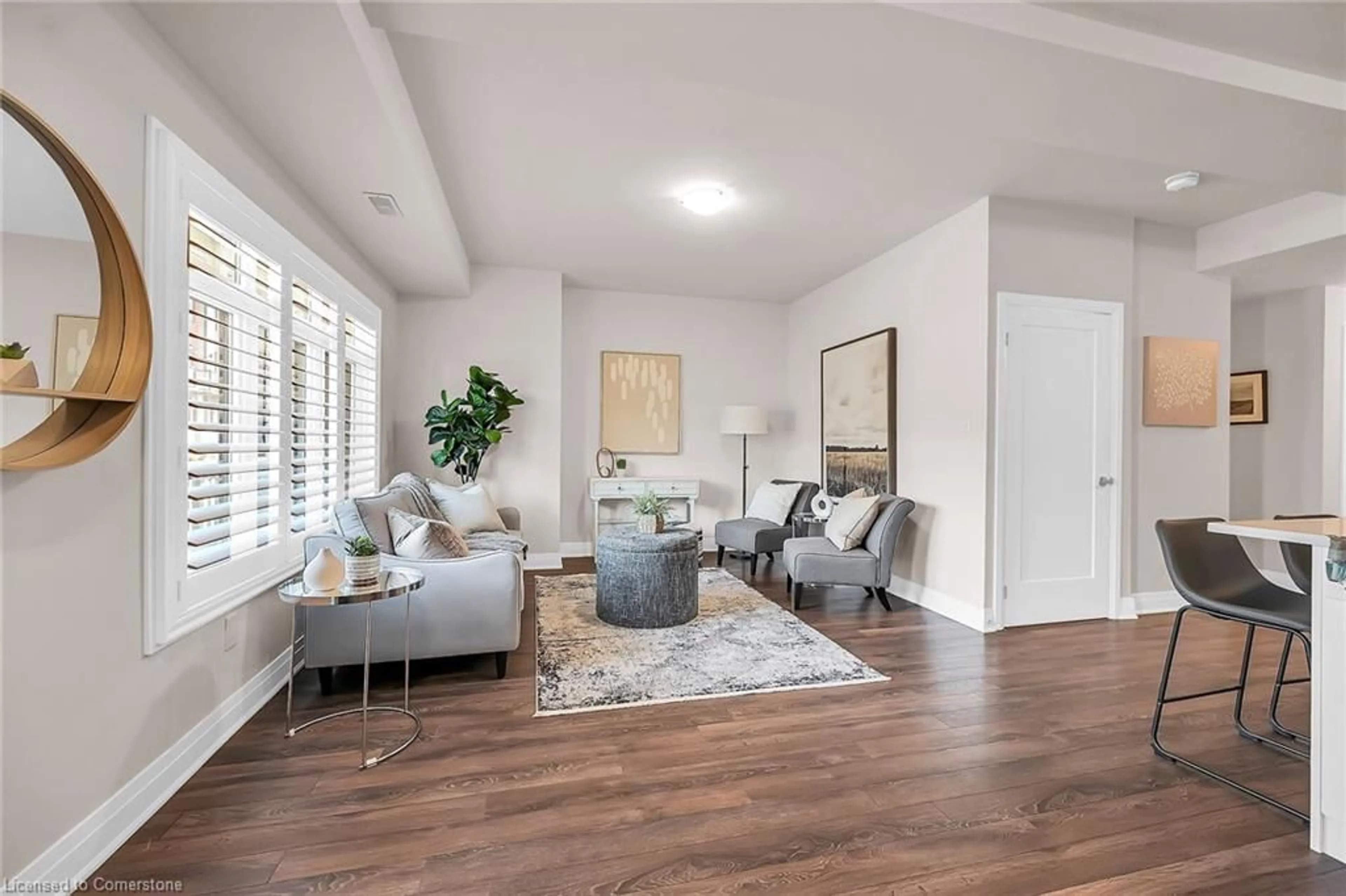 Living room with furniture, wood/laminate floor for 2 Willow St #35, Paris Ontario N3L 0K7