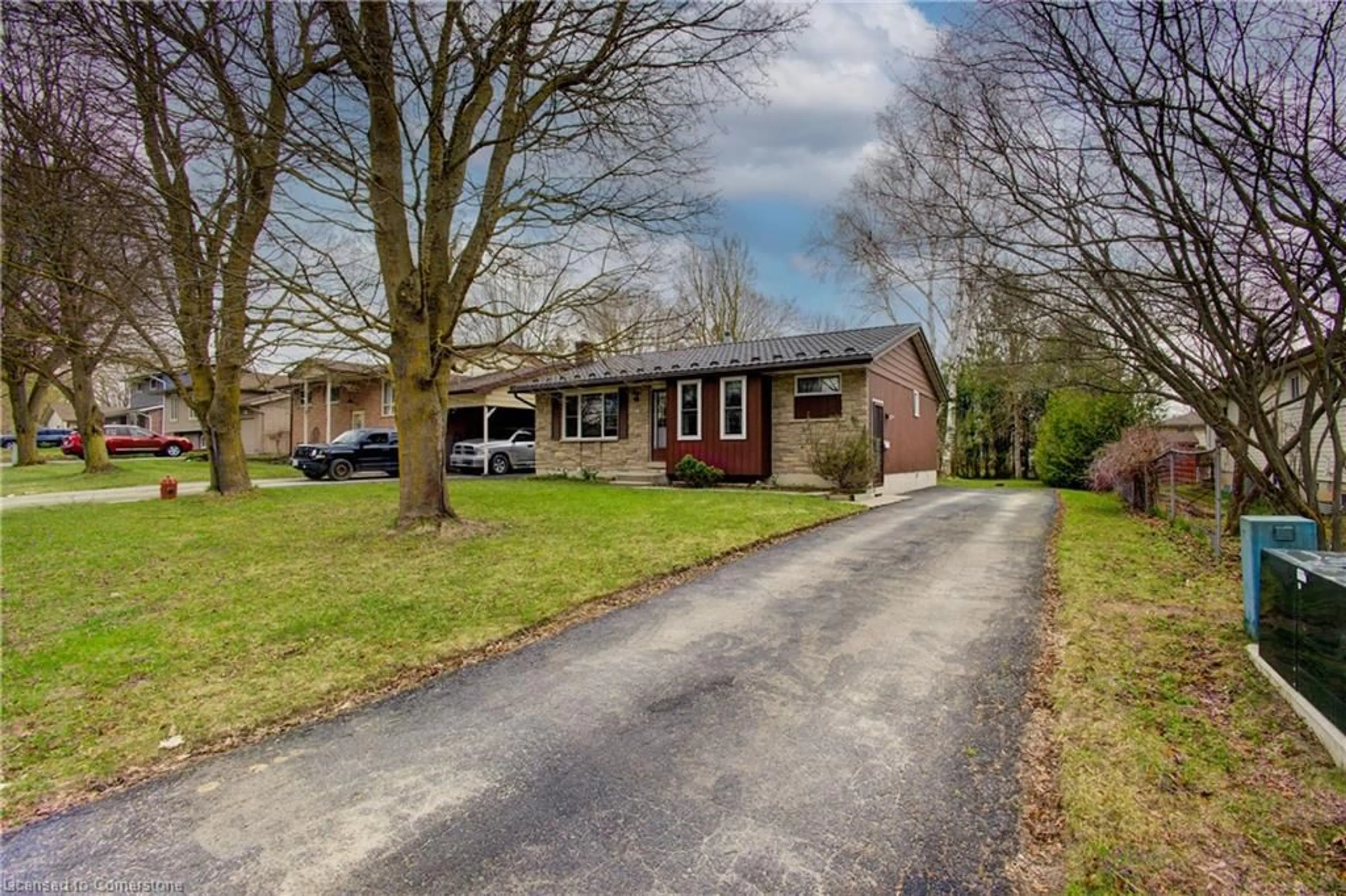Unknown for 271 Forest Glen Cres, Mount Forest Ontario N0G 2L2