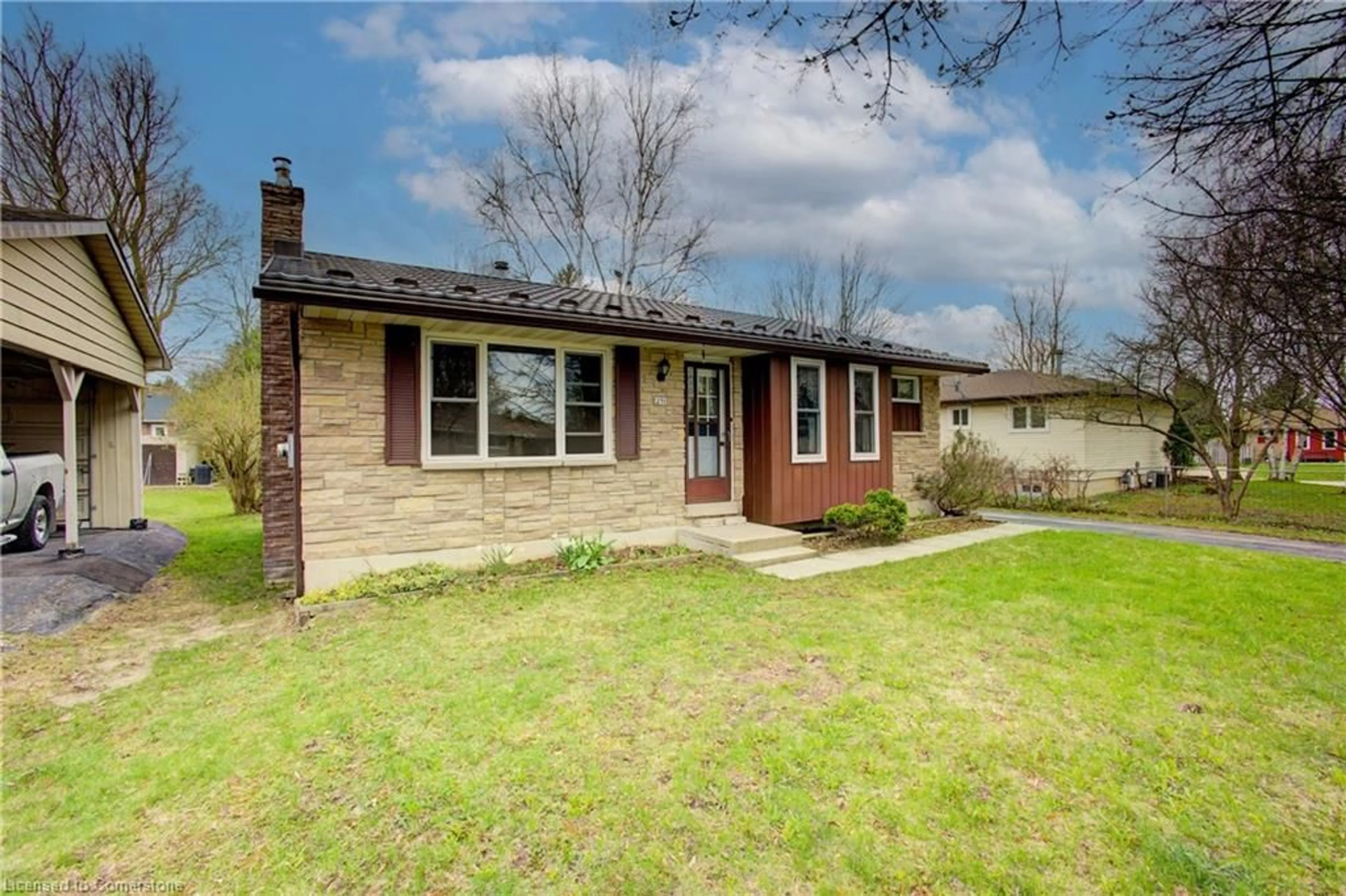 Home with brick exterior material, street for 271 Forest Glen Cres, Mount Forest Ontario N0G 2L2