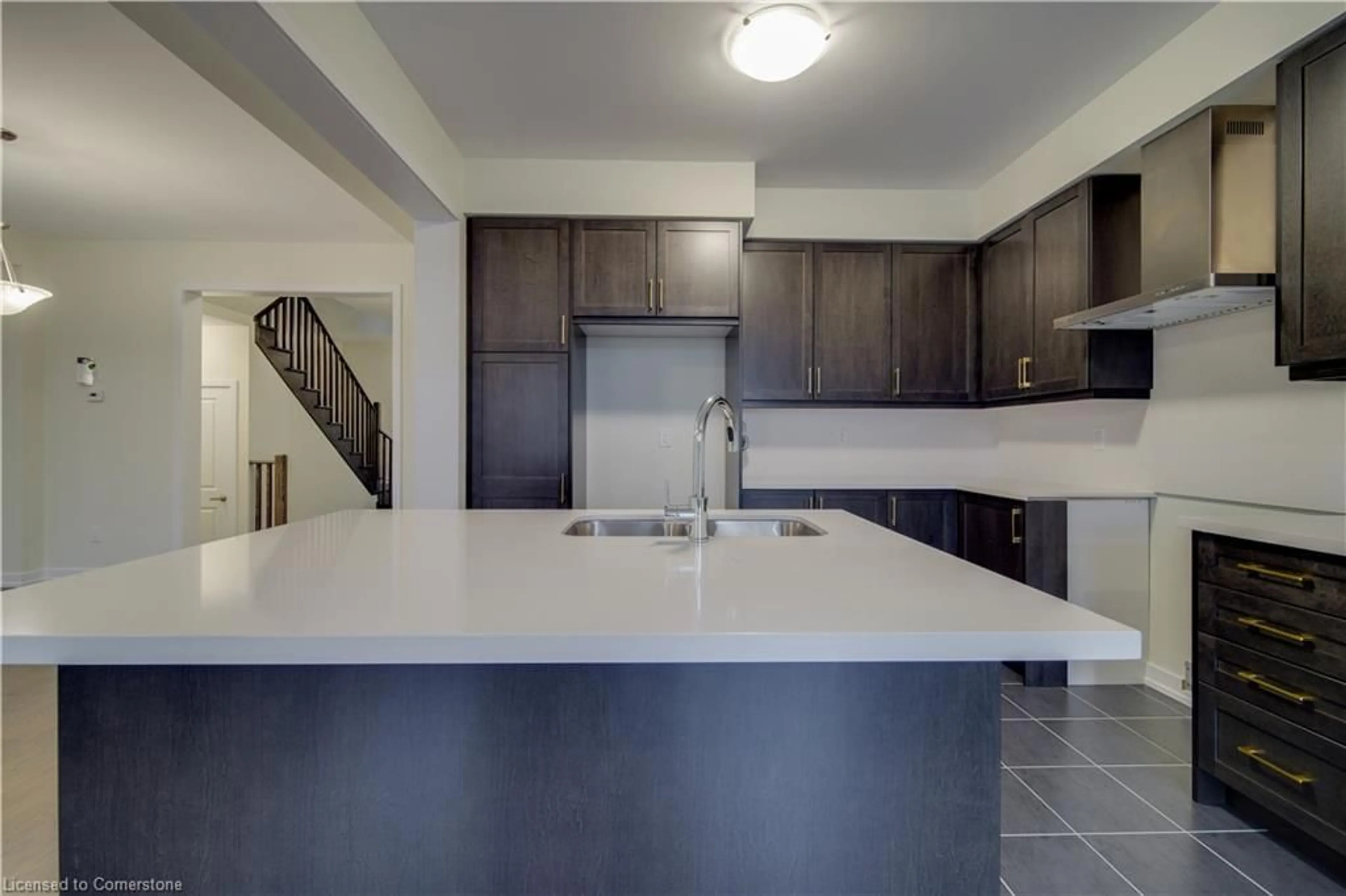 Open concept kitchen, unknown for 129 Lumb Dr, Cambridge Ontario N1T 0E7