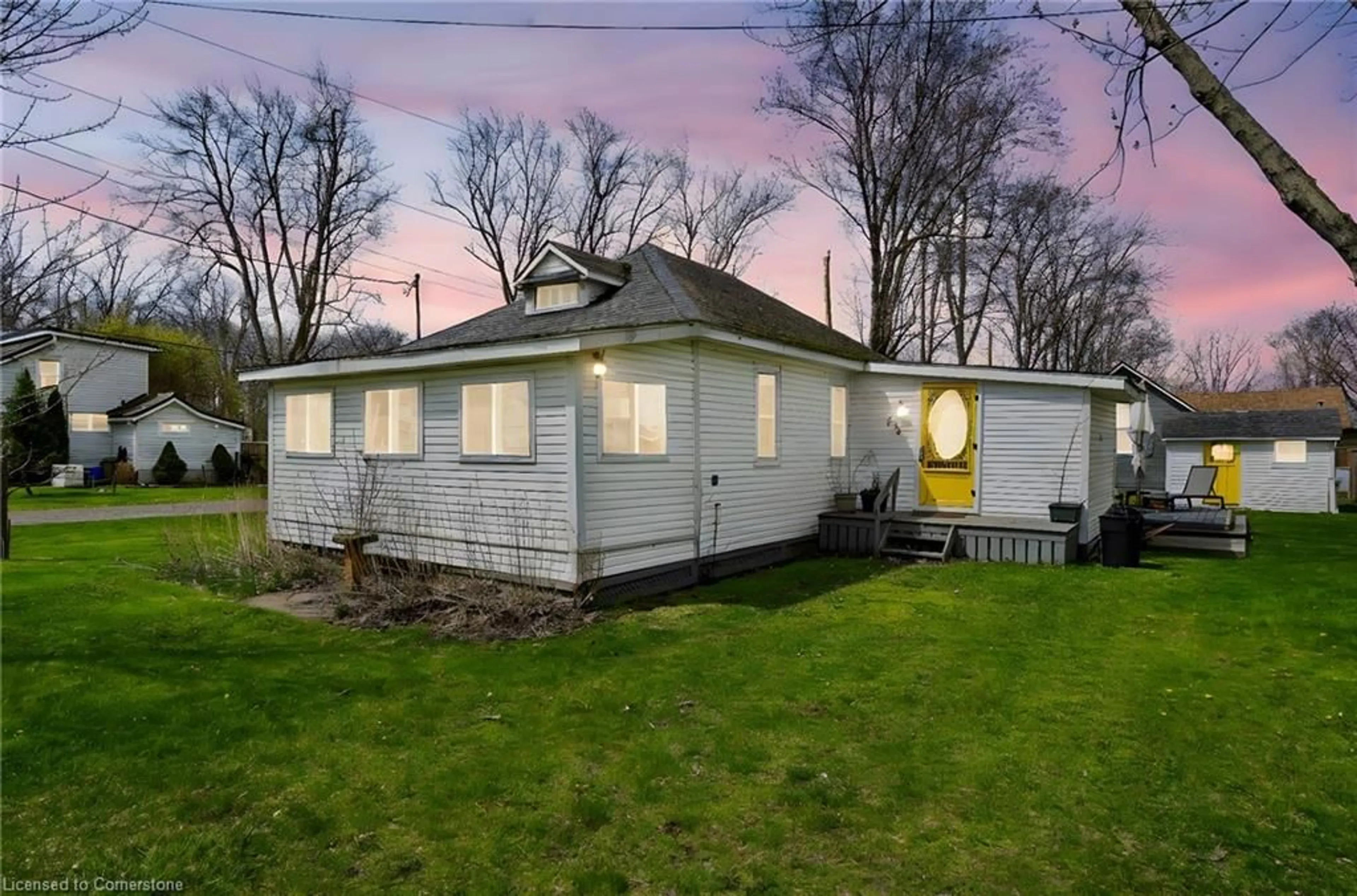 Unknown for 634 Silver Bay Rd, Port Colborne Ontario L3K 5V3