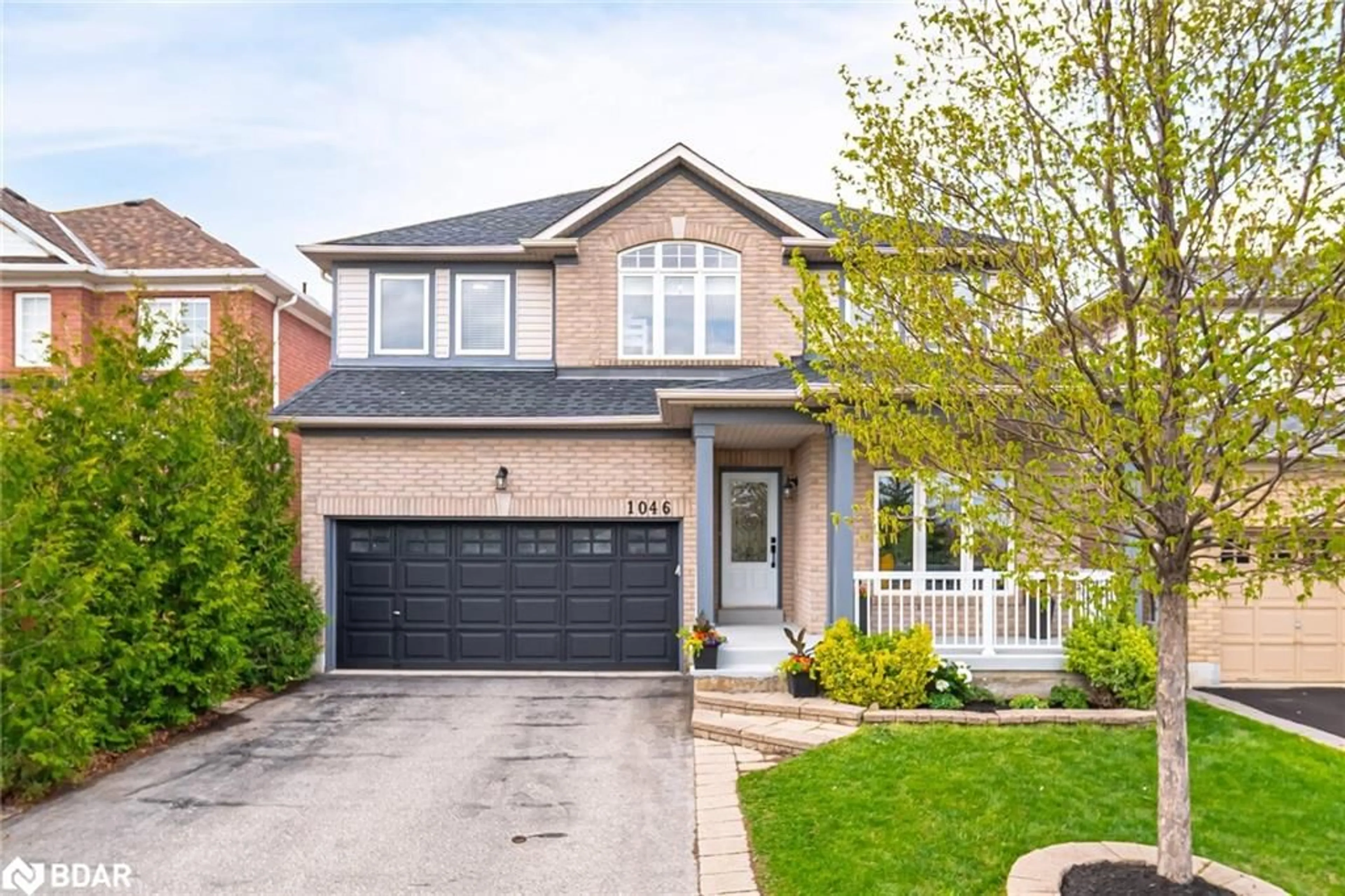 Home with brick exterior material, street for 1046 Holdsworth Cres, Milton Ontario L9T 0C2