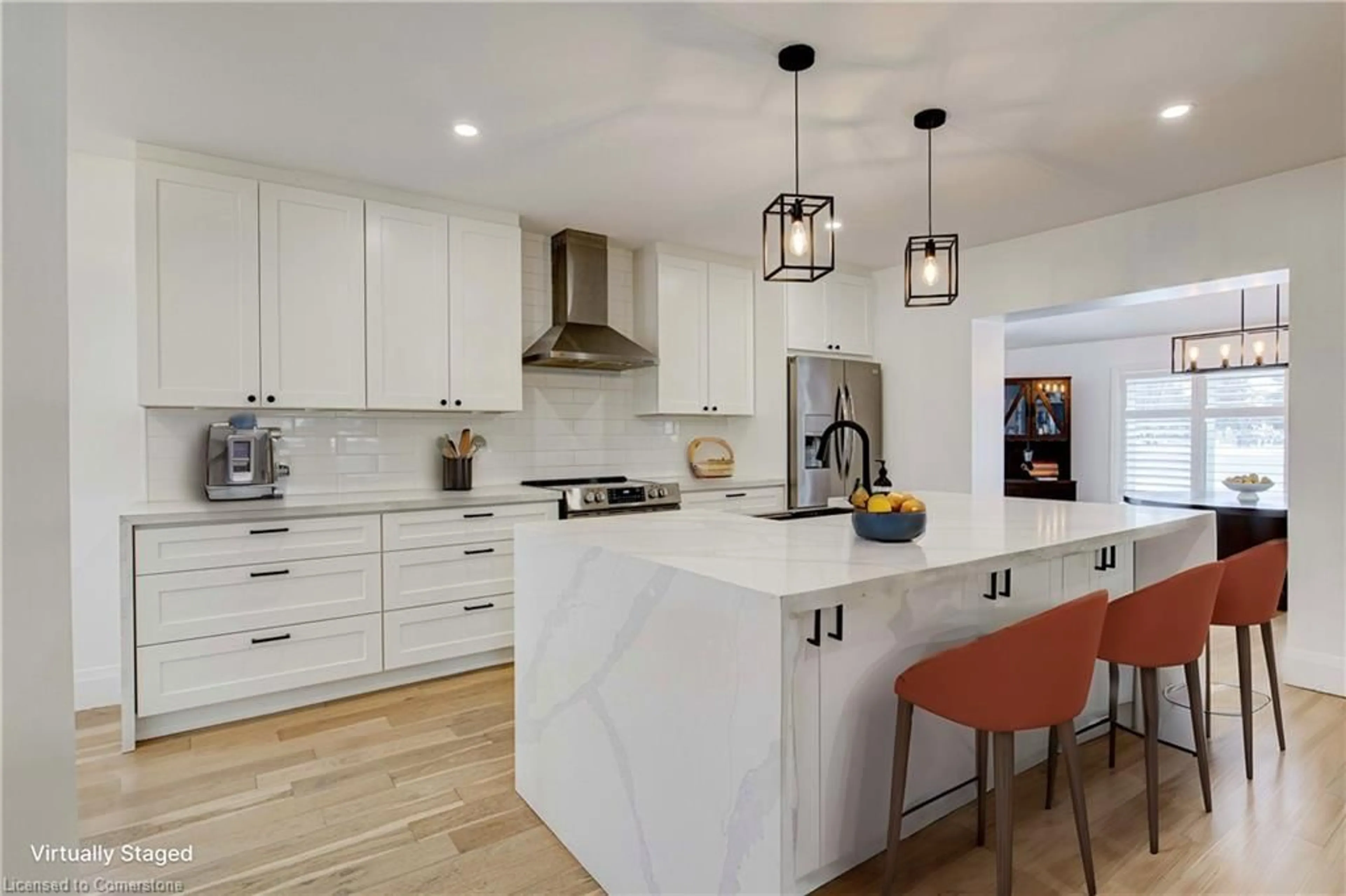 Contemporary kitchen, unknown for 73 King Edward St, Paris Ontario N3L 2G9
