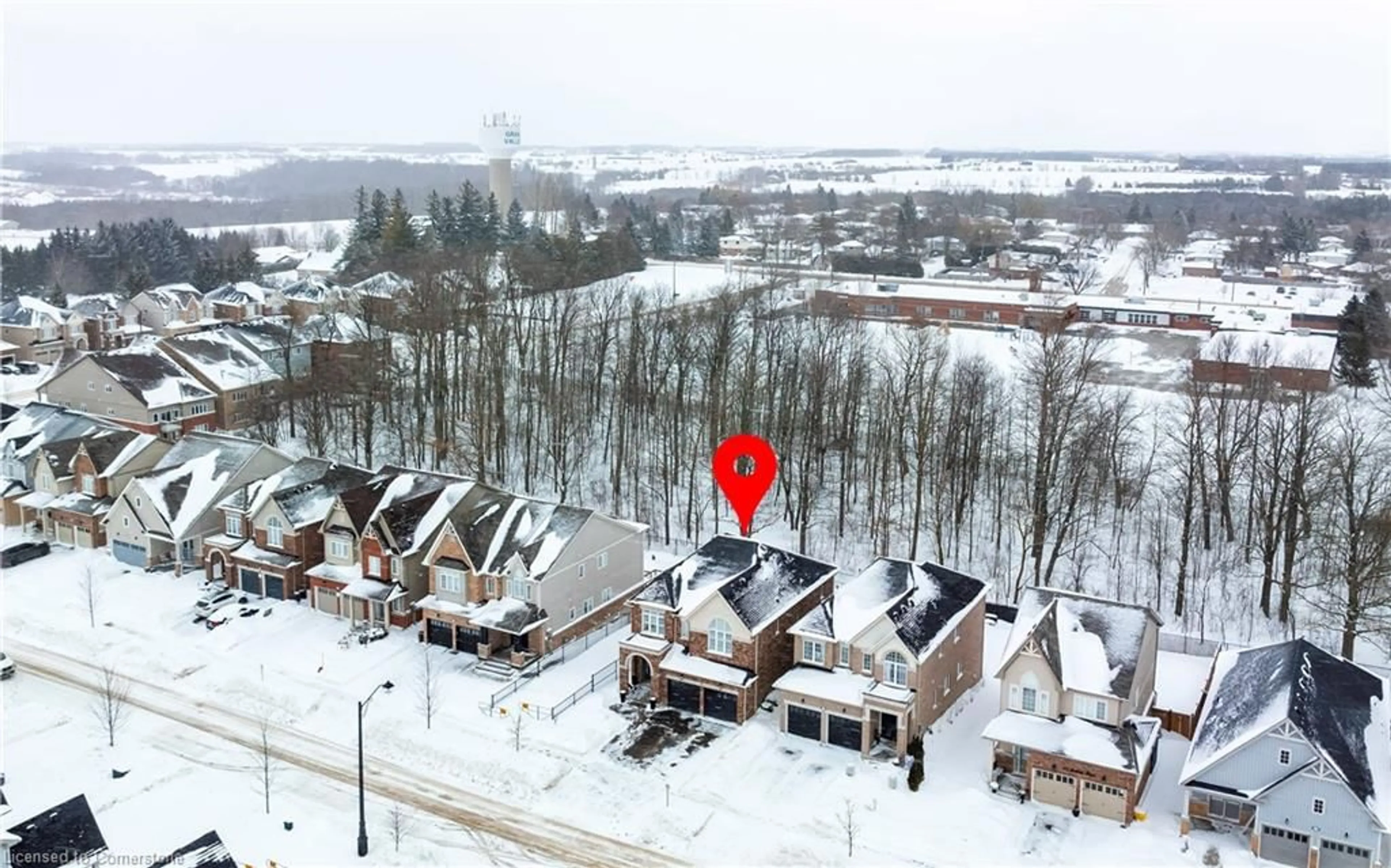 A pic from outside/outdoor area/front of a property/back of a property/a pic from drone, city buildings view from balcony for 29 Jenkins St, Grand Valley Ontario L9W 7R2